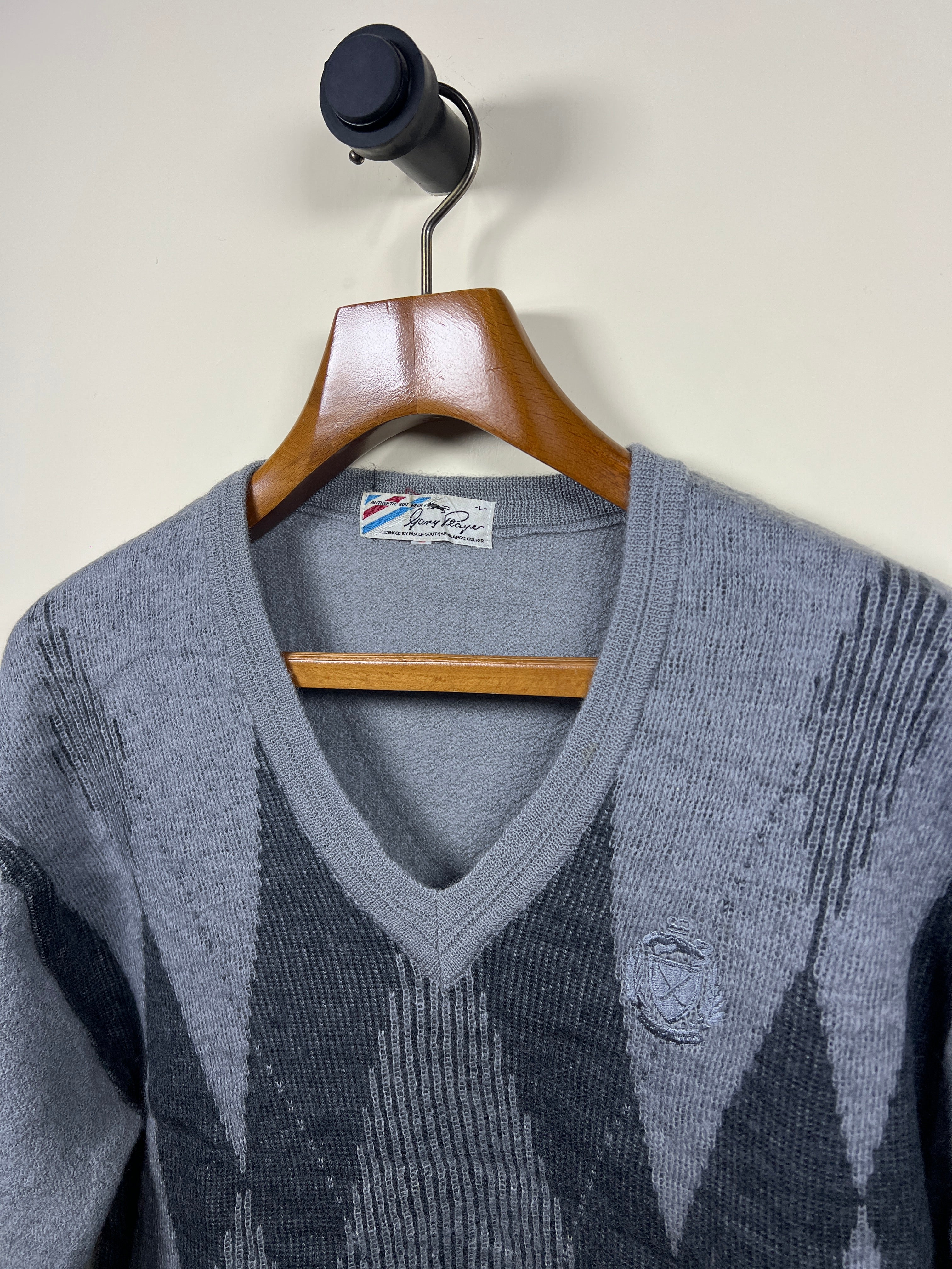 Gary Sweater (Medium)
