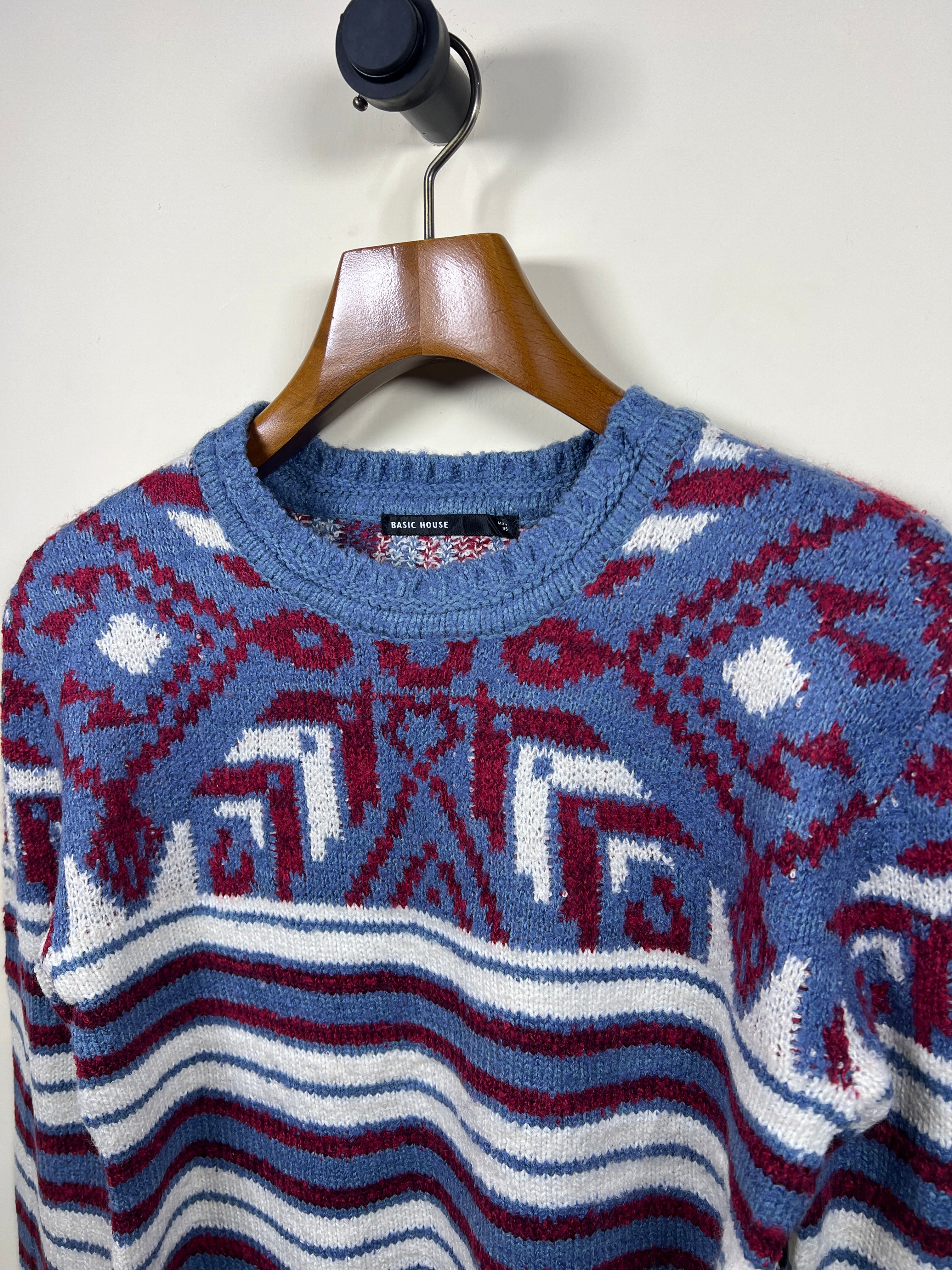 Basic House Sweater (Small-Medium)