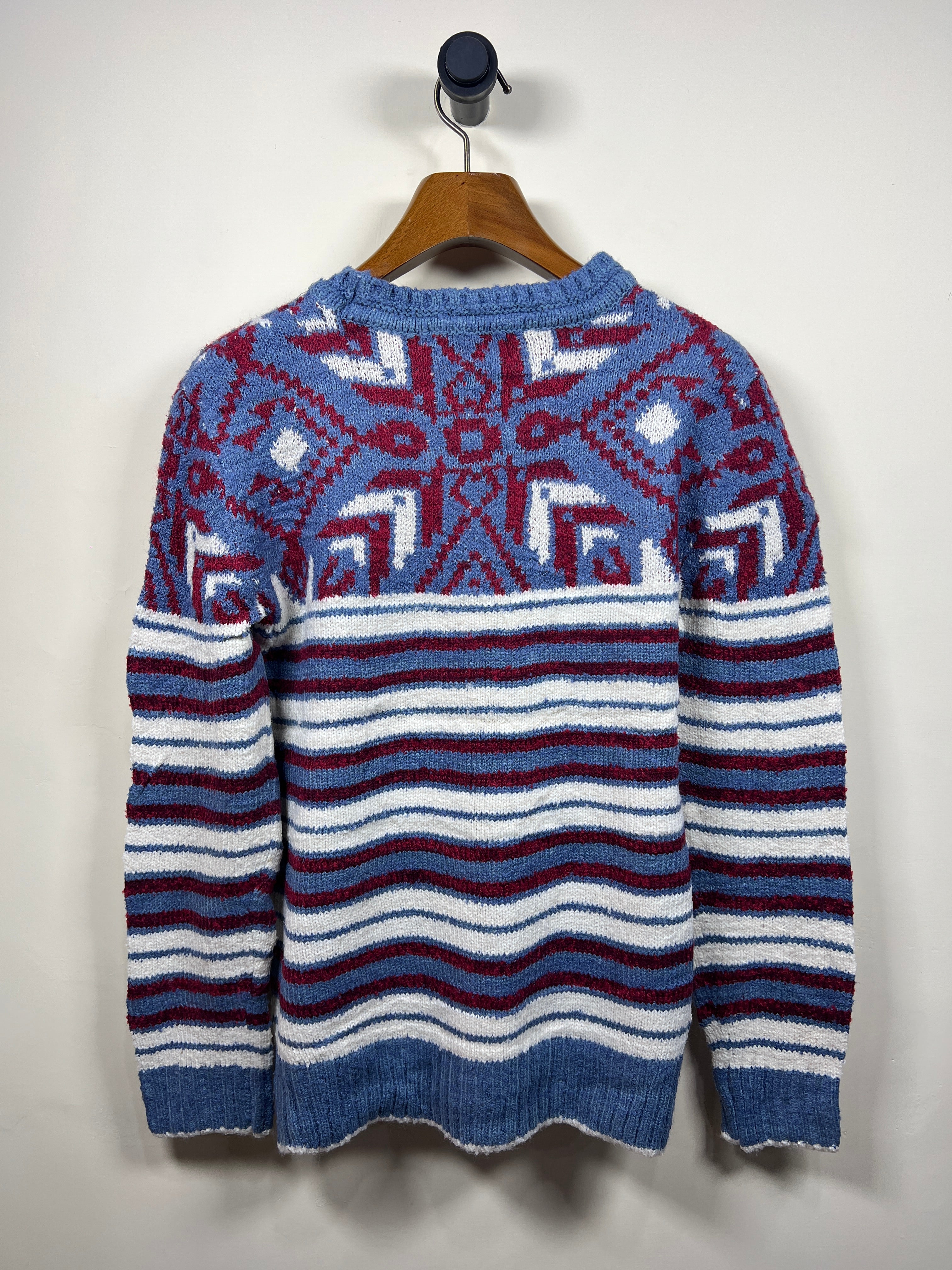 Basic House Sweater (Small-Medium)