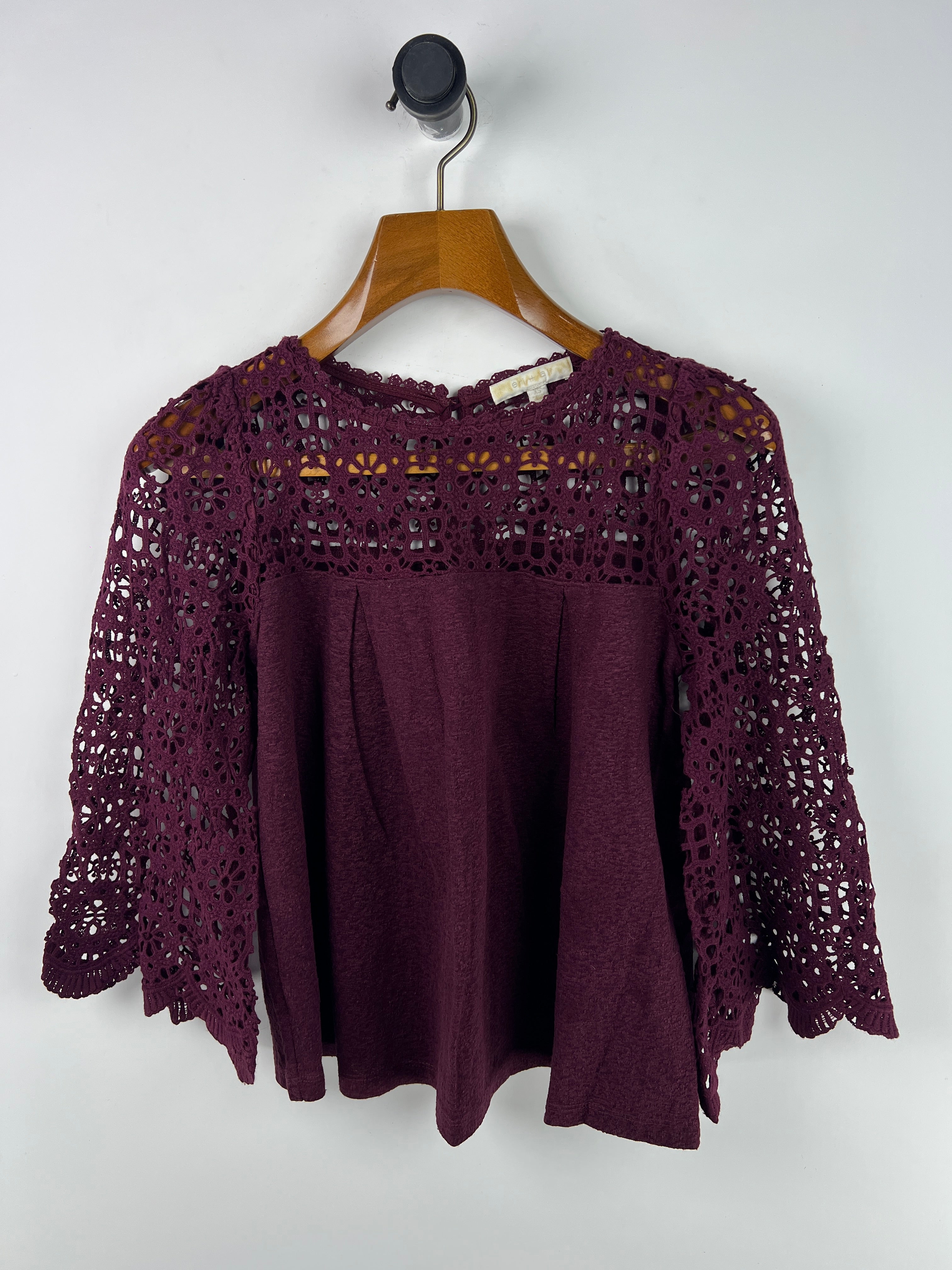 Blouse (Women) (Medium-Large)