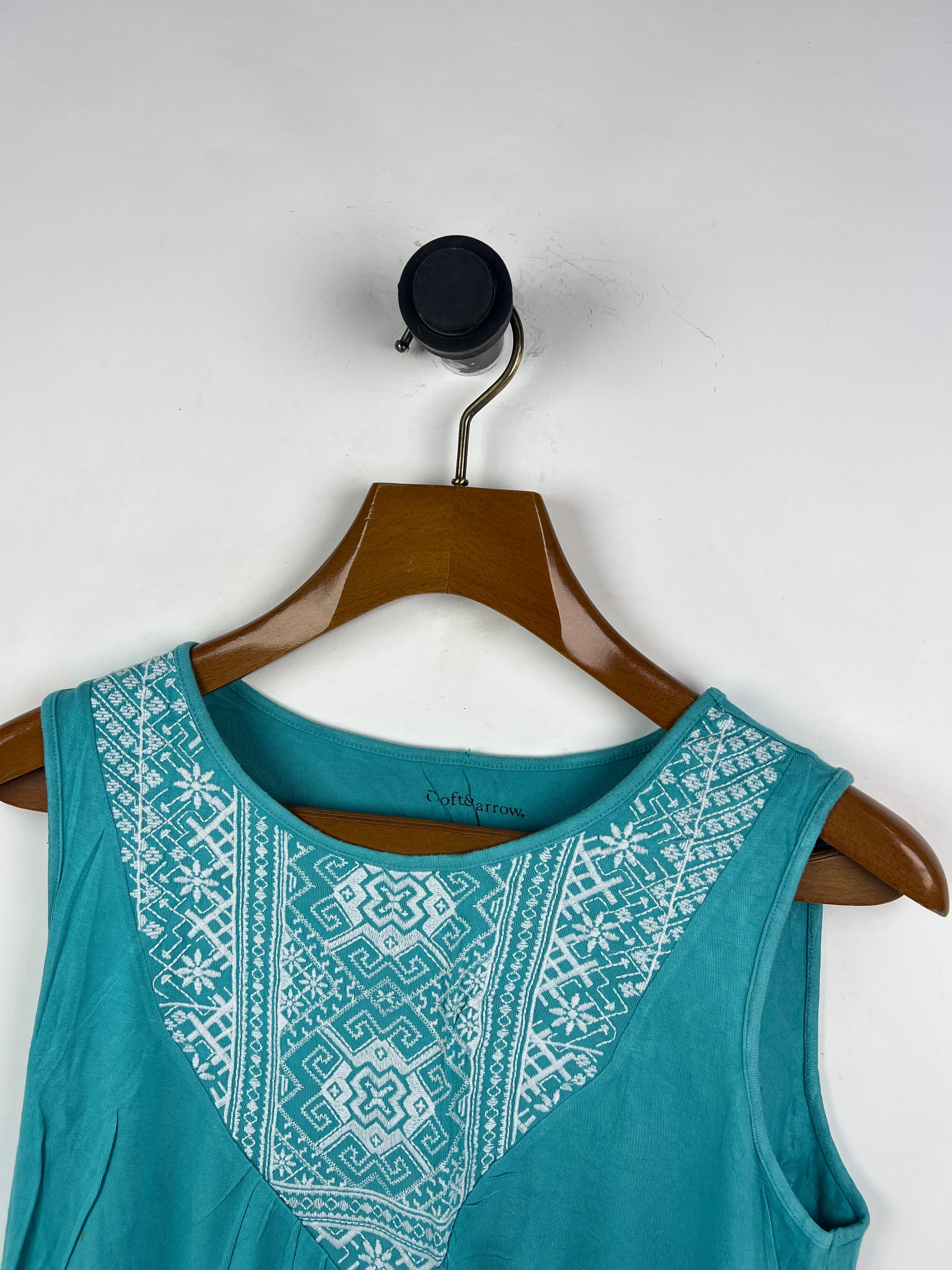 Croft & Barrow Blouse (Women) (Small-Medium)