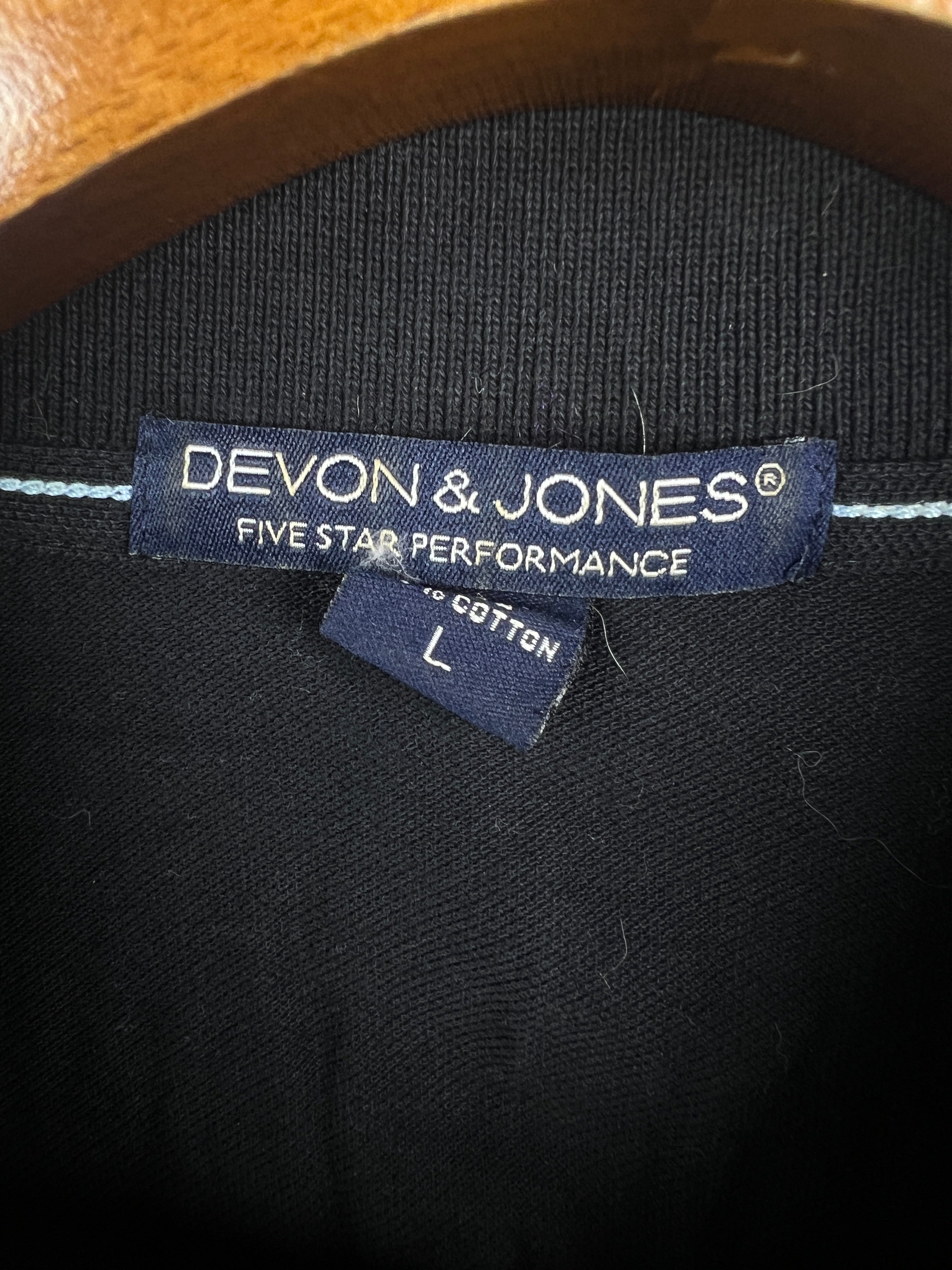 Devon & Jones T-Shirt (Women) (Medium)