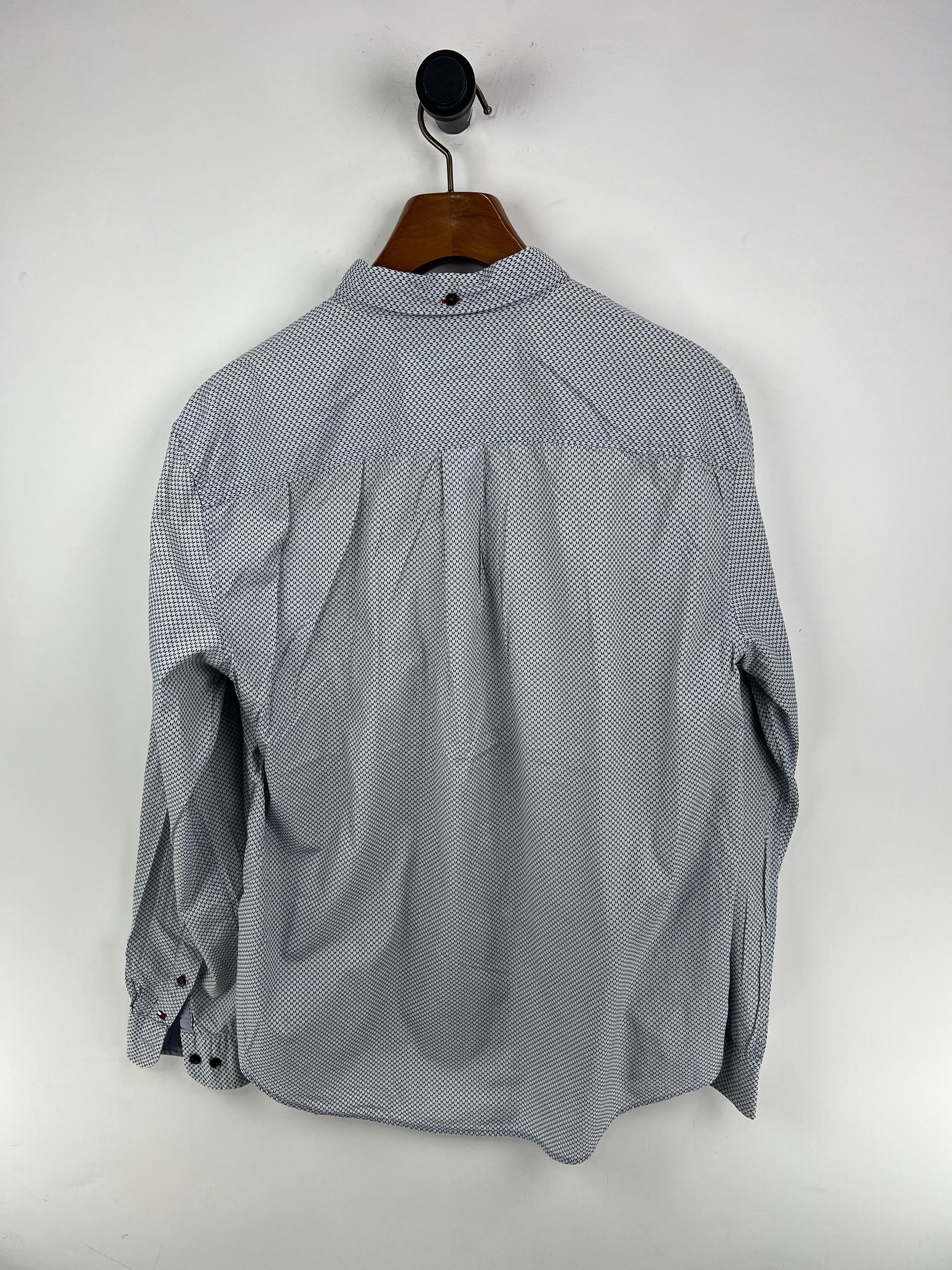 Tommy Hilfiger Shirt (X-Large)