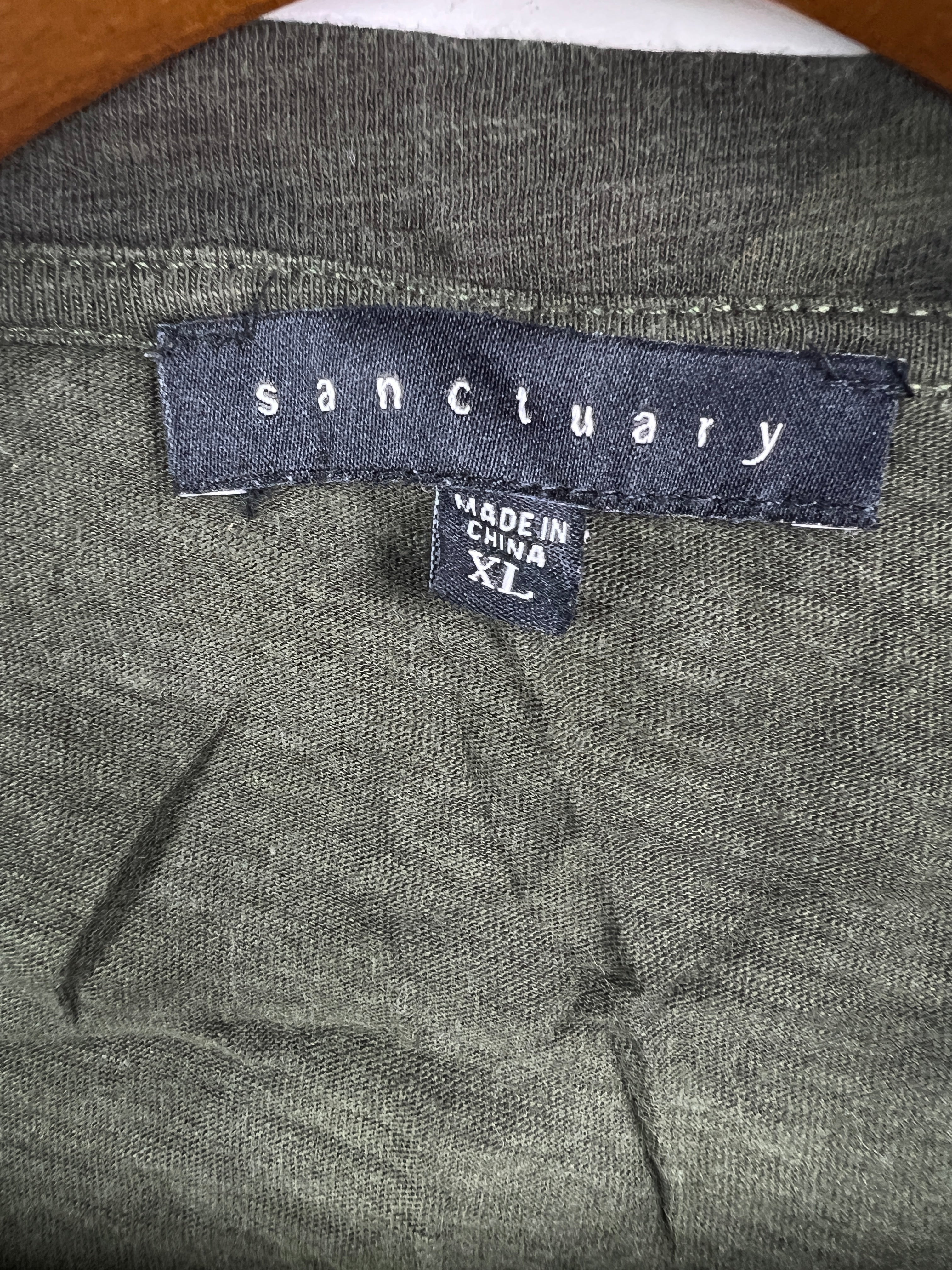 Sanctuary Blouse (Women) (Large/X-Large)
