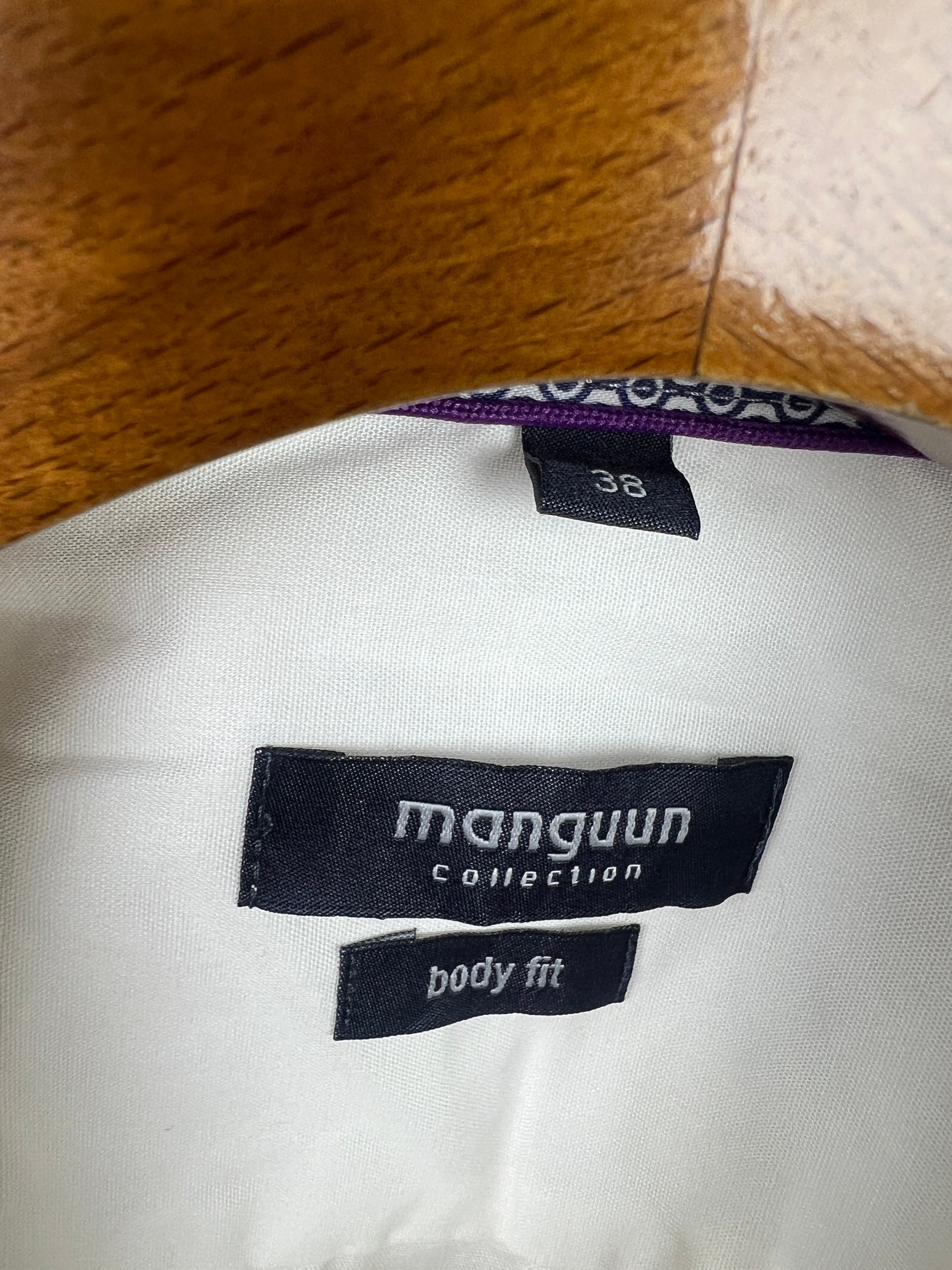 Manguun Shirt (Small)