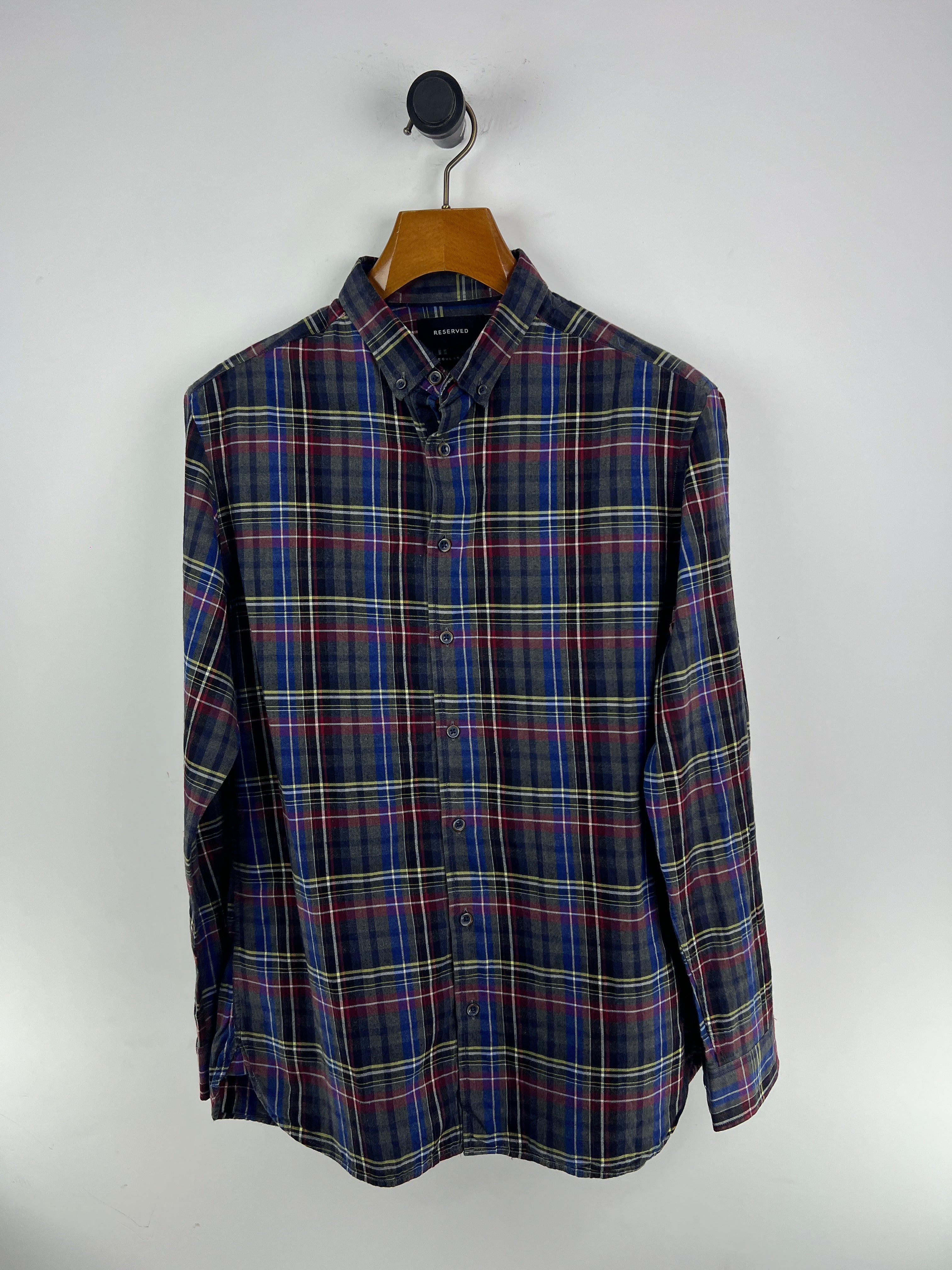 Reserved Linen Shirt (Small-Medium)