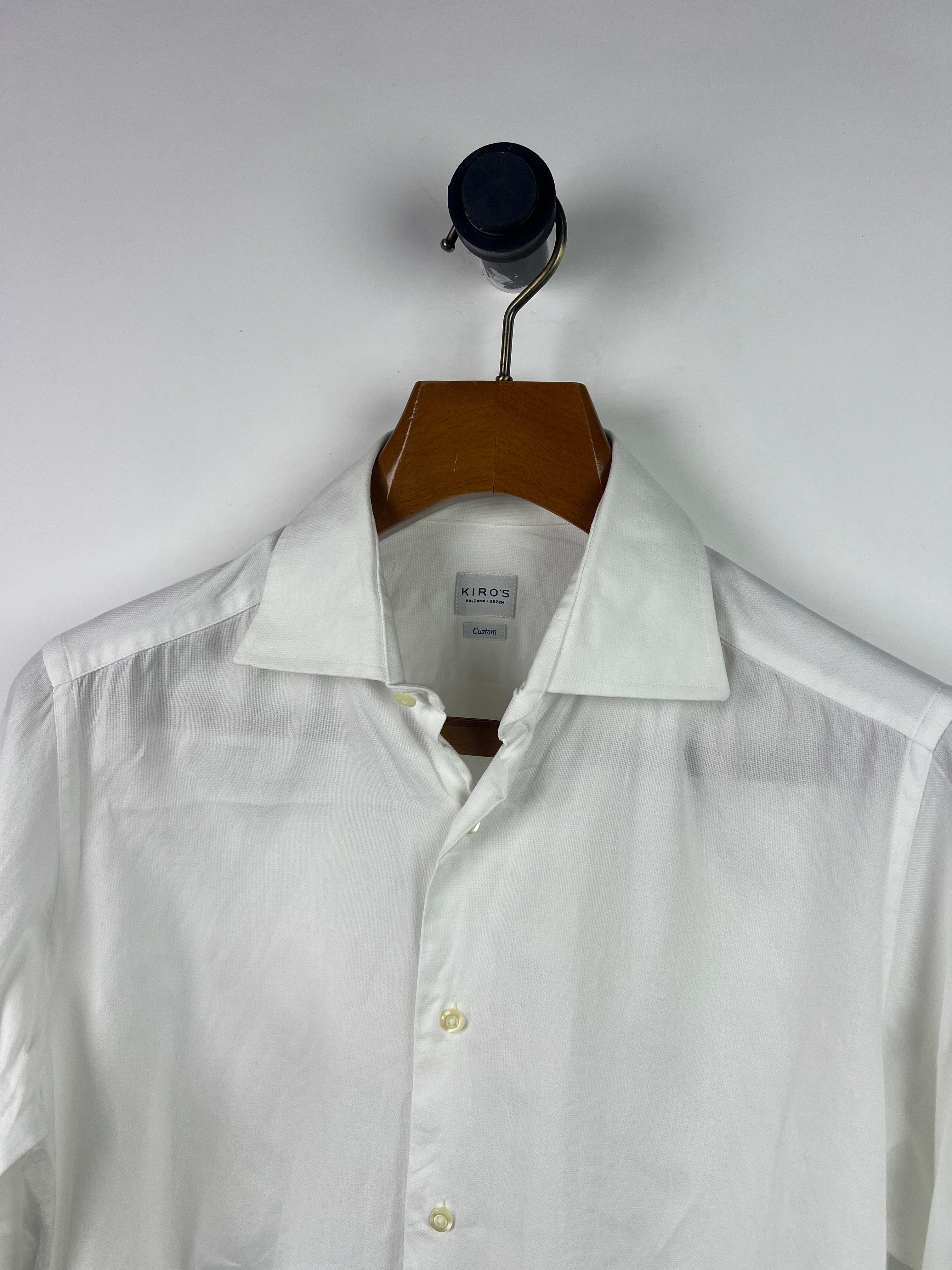 Kiros Shirt (Medium)