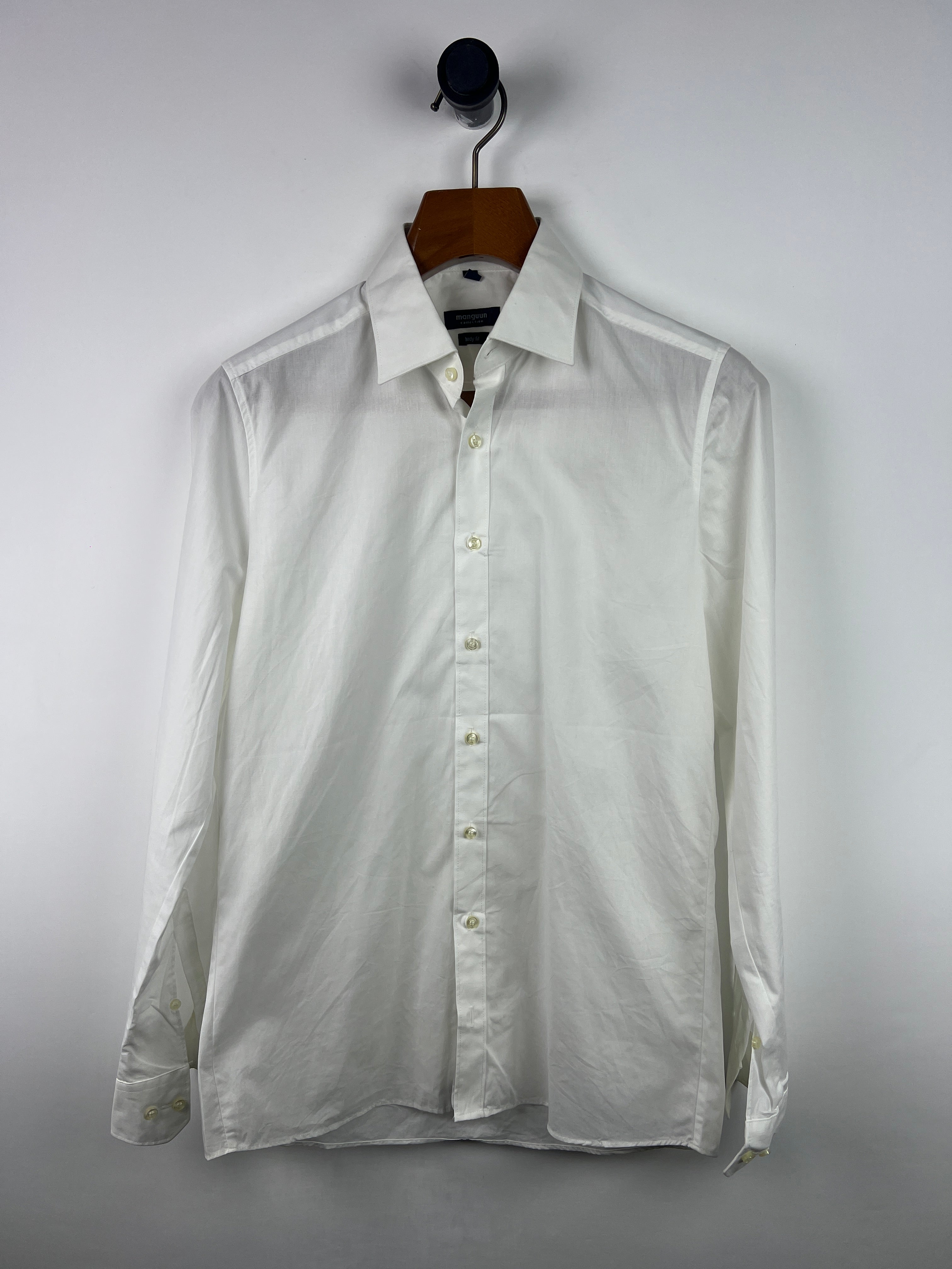 Manguun Shirt (Medium)