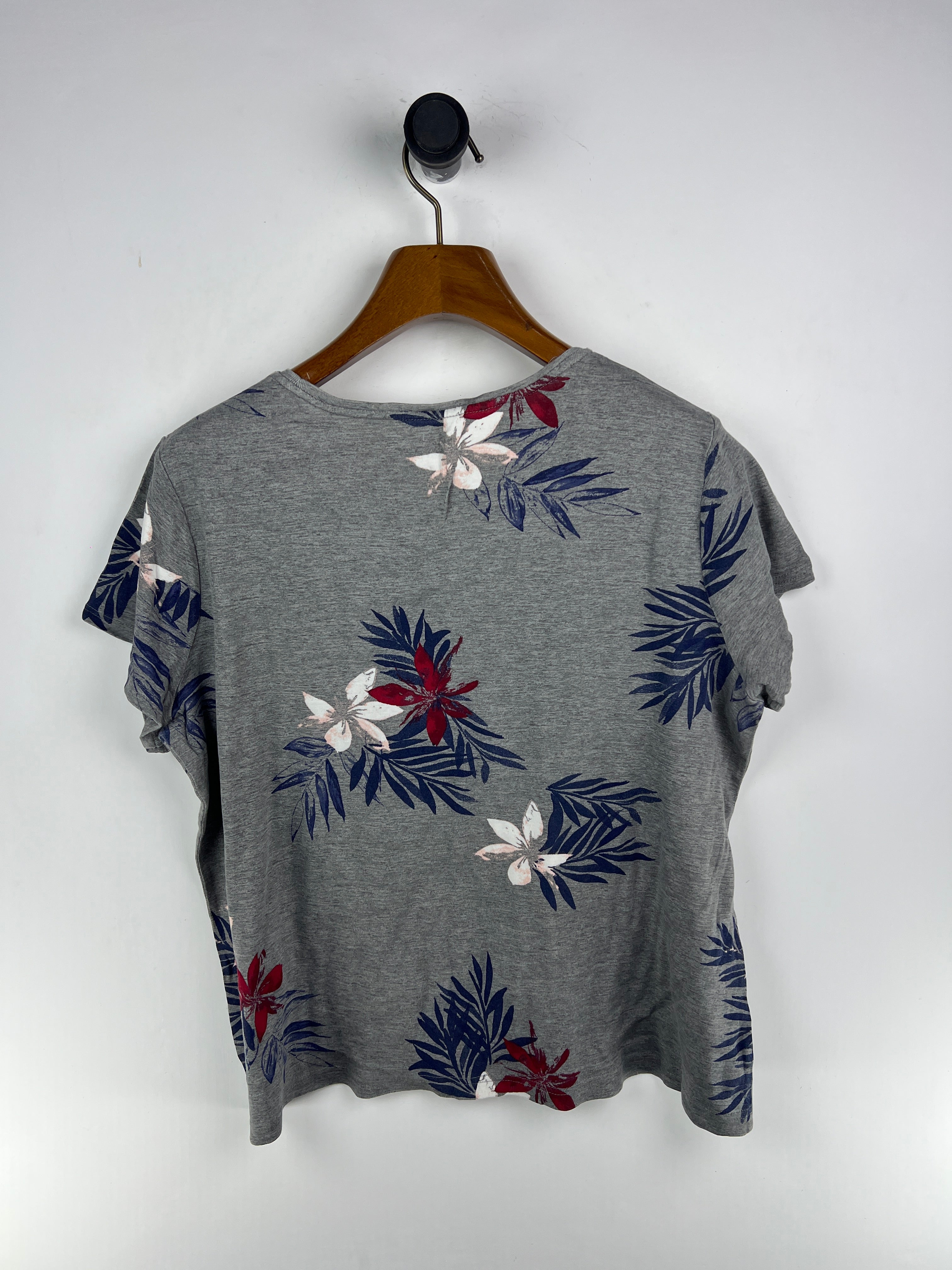 Croft & Barrow T-Shirt (Women) (X-Large)