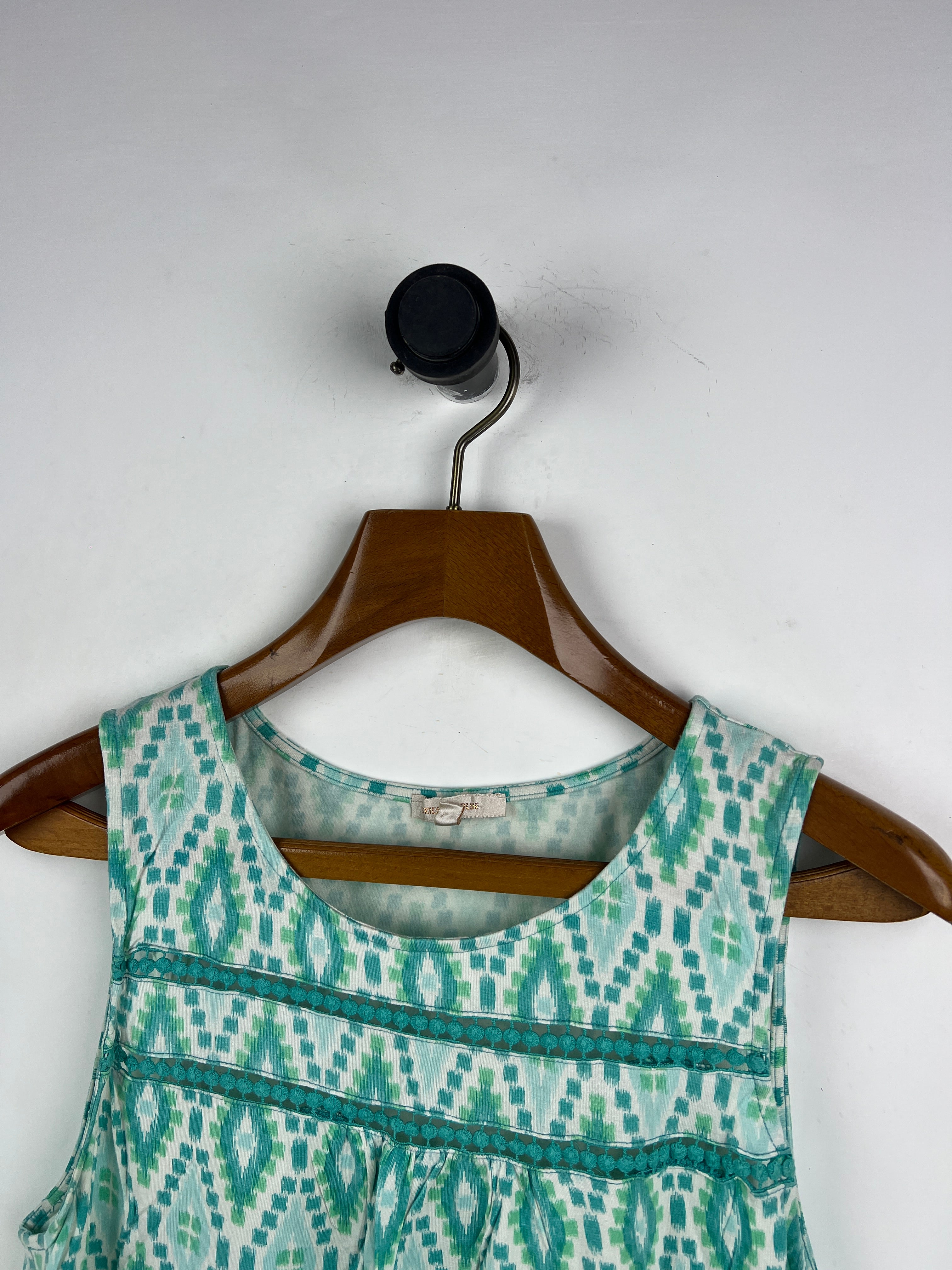 Skies Blouse (Women) (Medium)