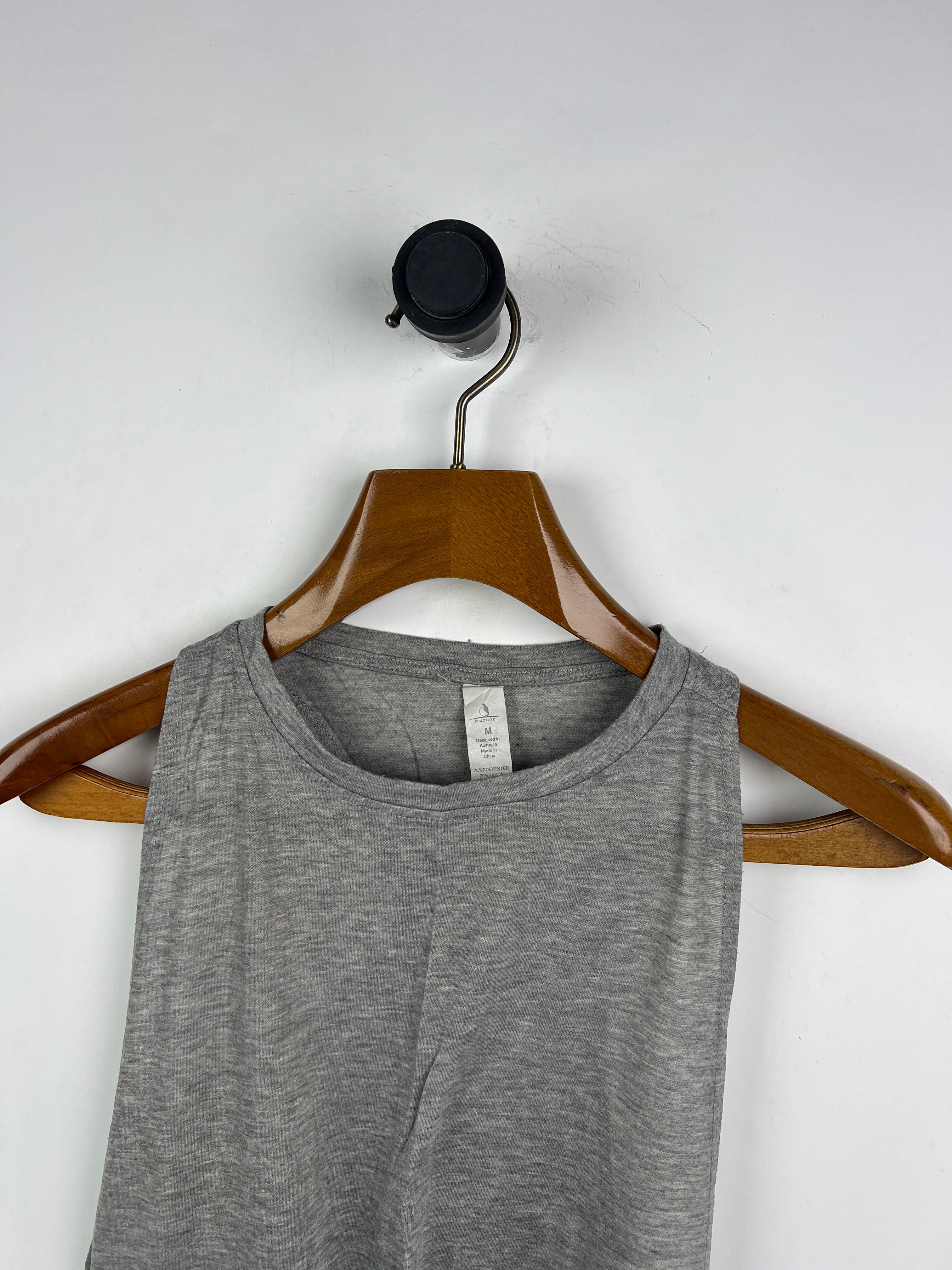 Icy Zone Tank Top (Women) (Medium)