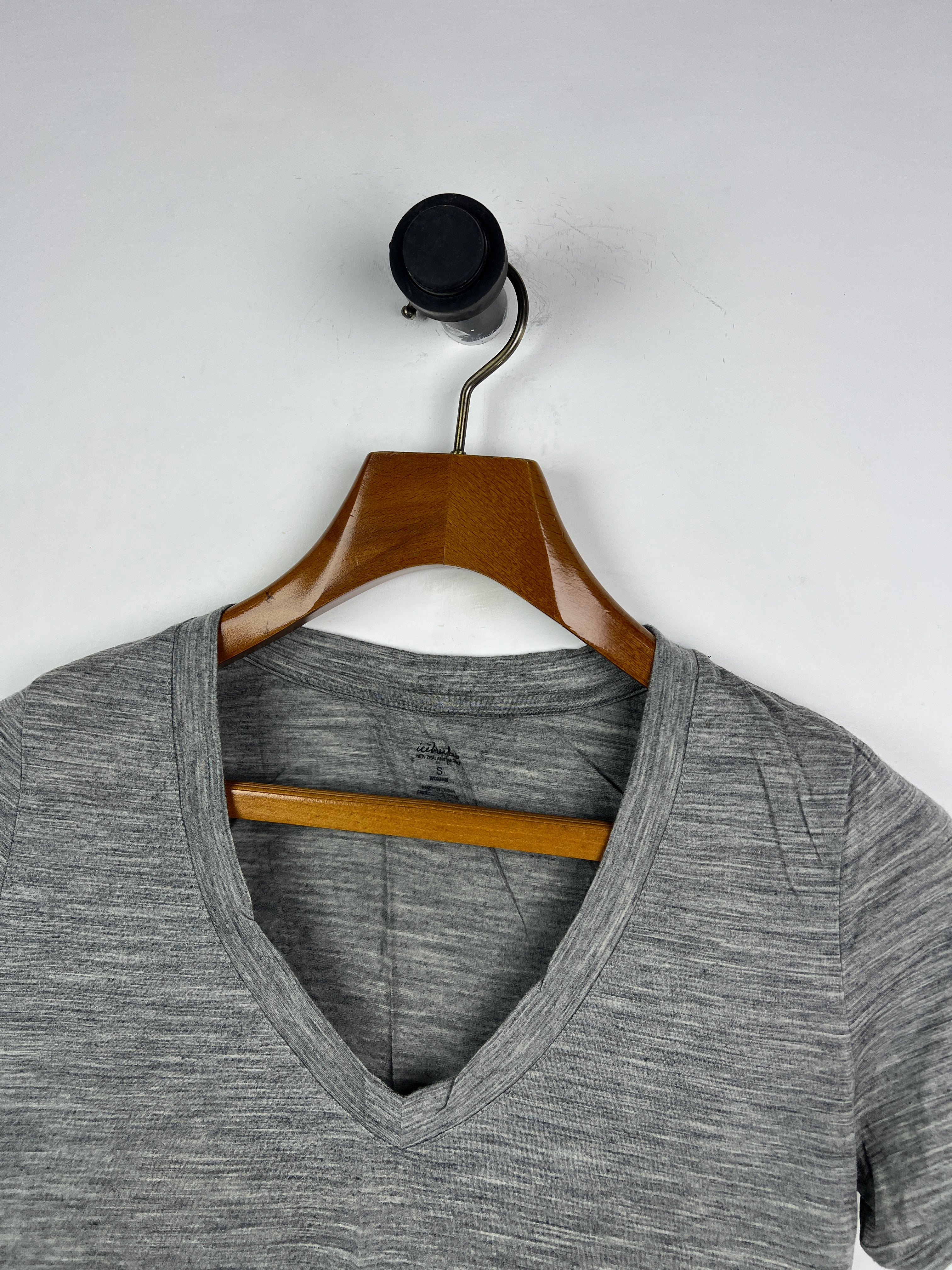 T-Shirt (Women) (Small)