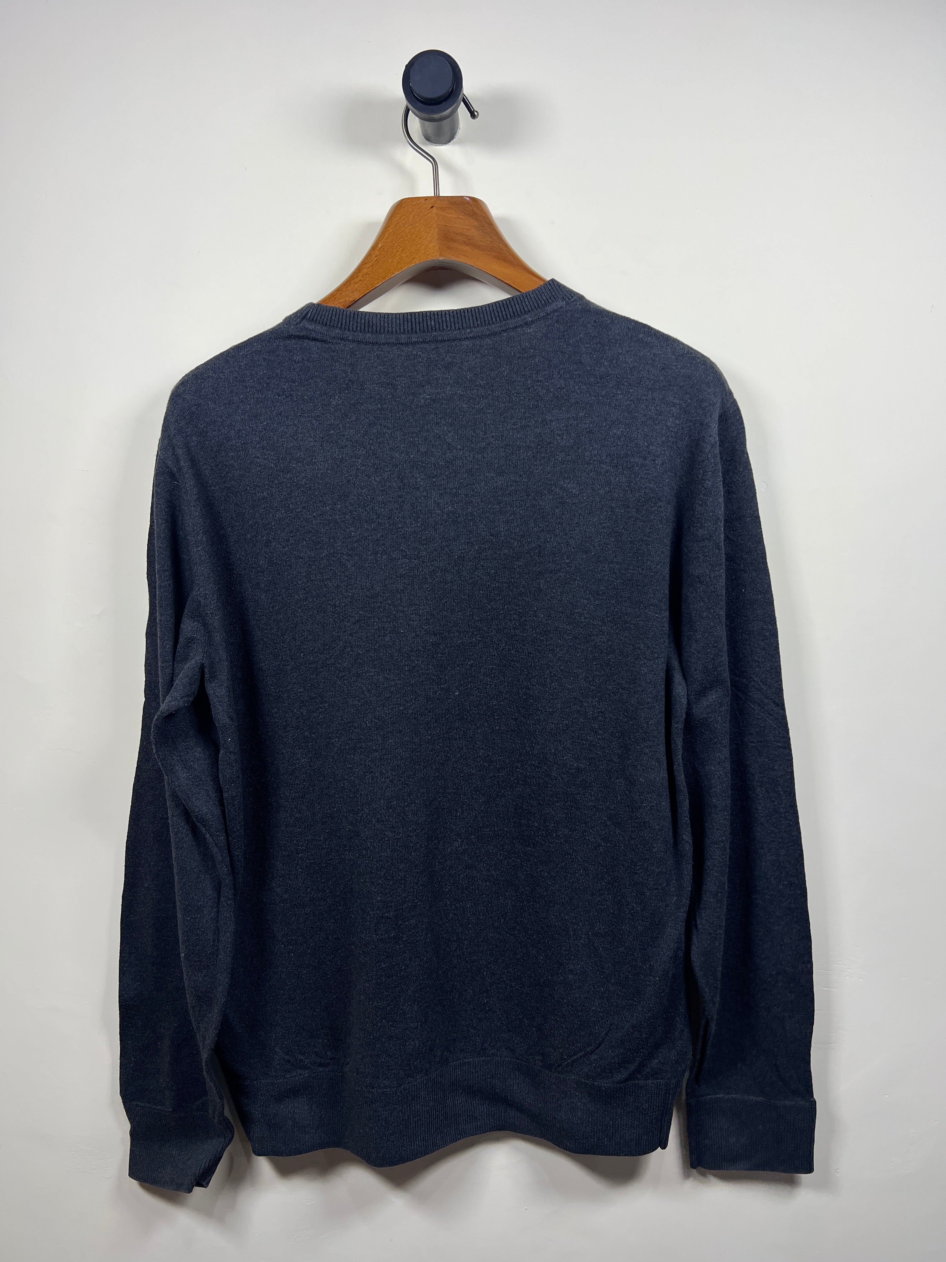 Gap Sweater (Medium-Large)