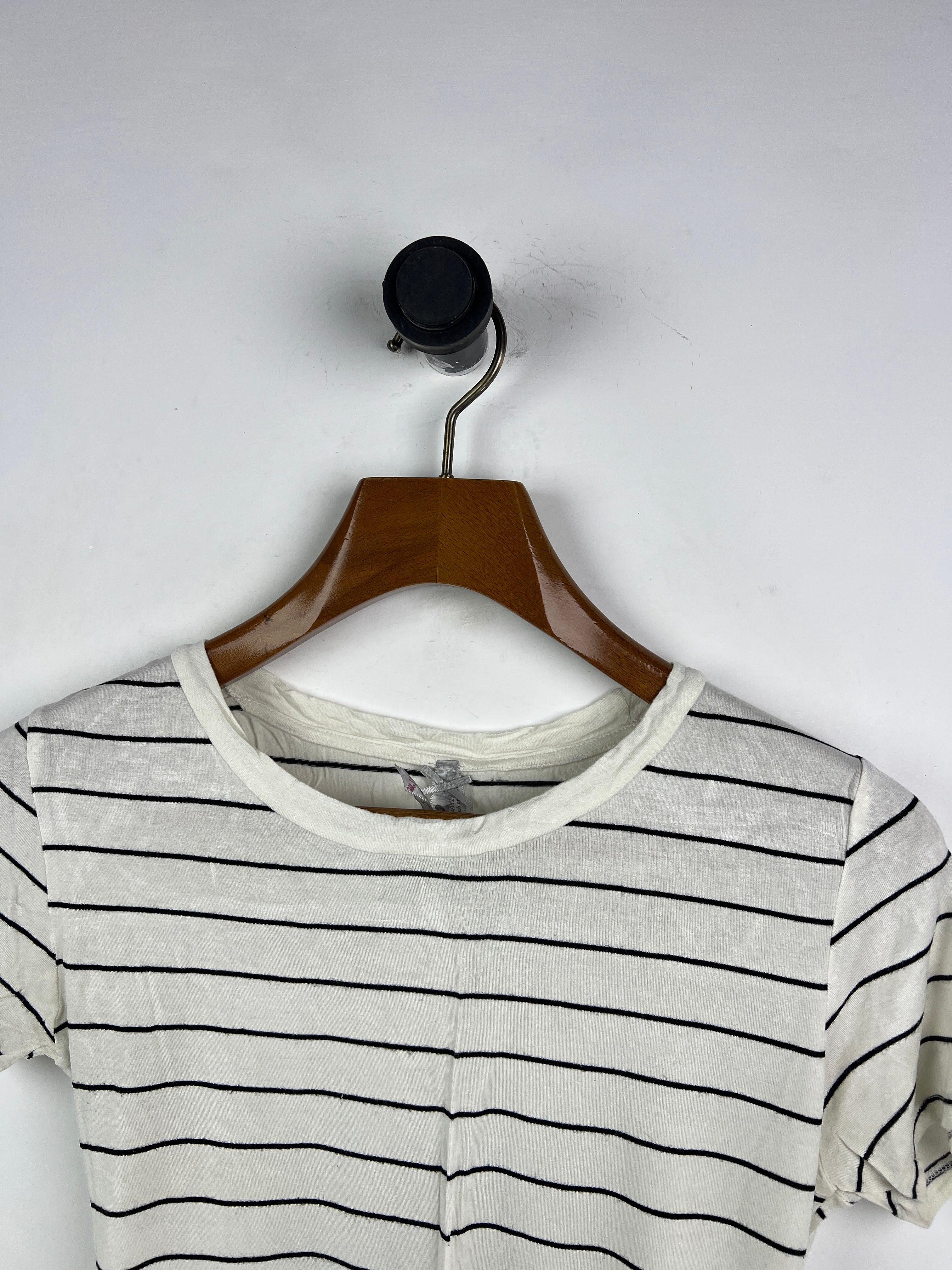 T-Shirt (Women) (Small)