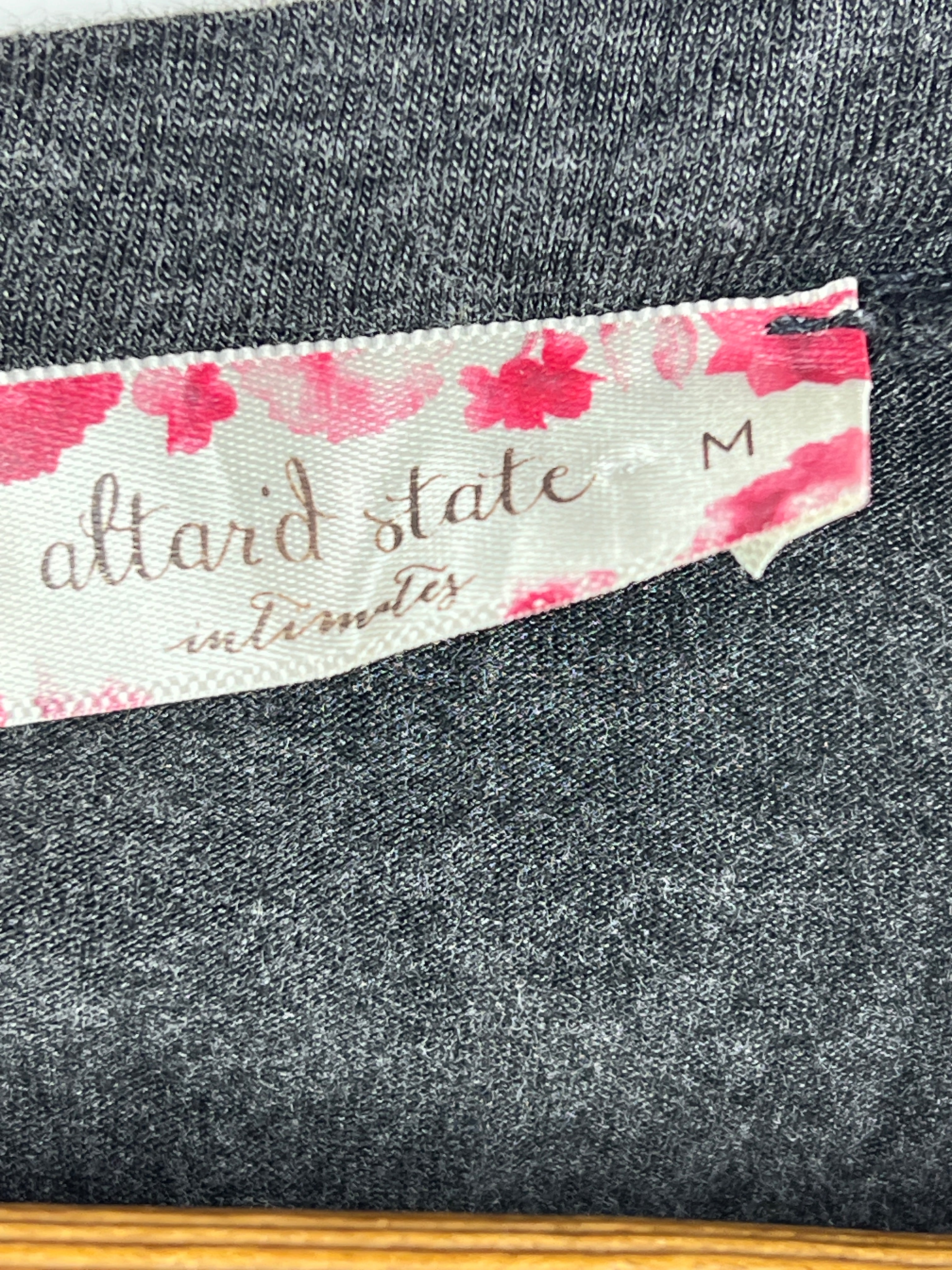Attard T-Shirt (Women) (Medium)