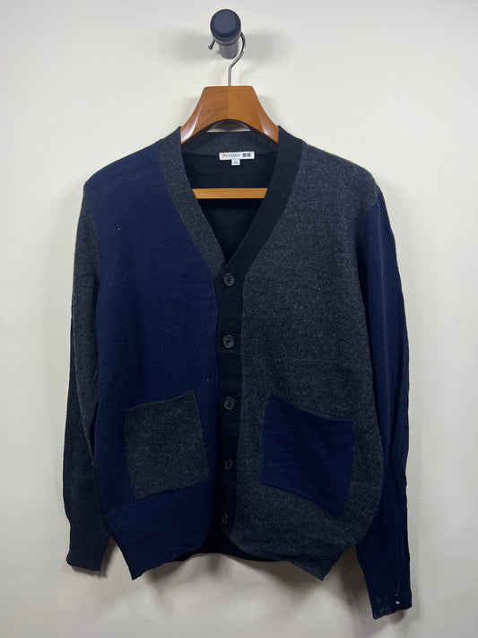 Uniqlo Buttoned Sweater (Medium)