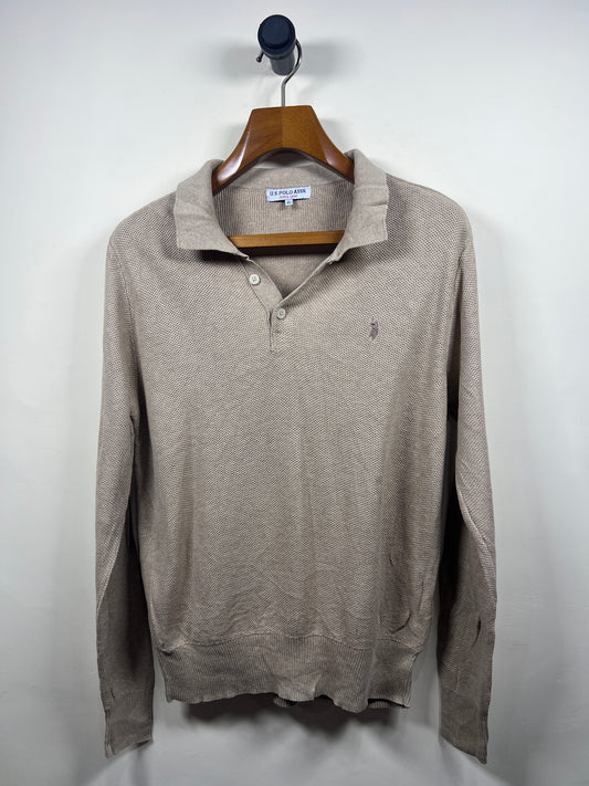 USPA Quarter Buttoned Sweater (Medium)