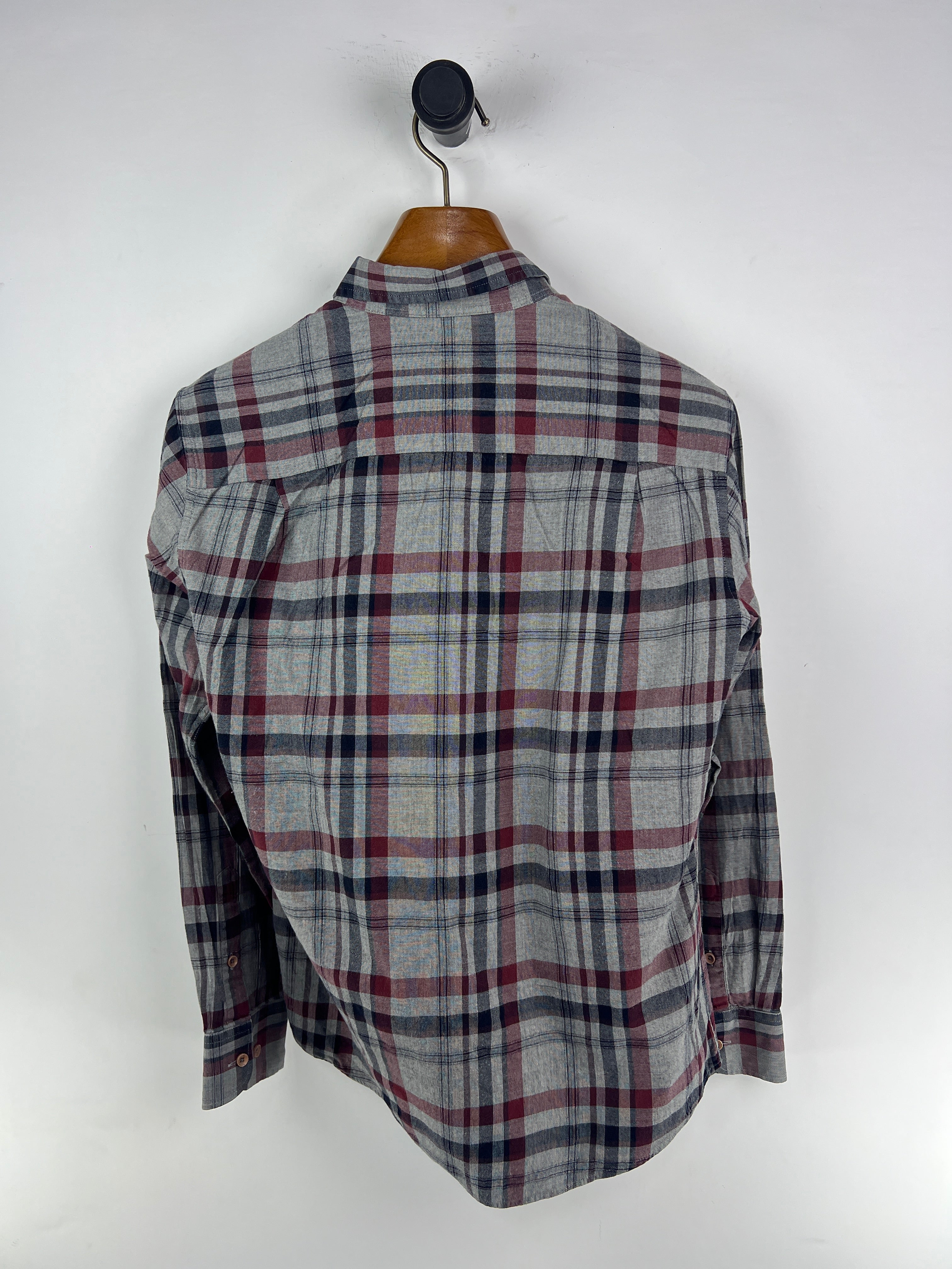 Carte Blanche Linen Shirt (Medium)