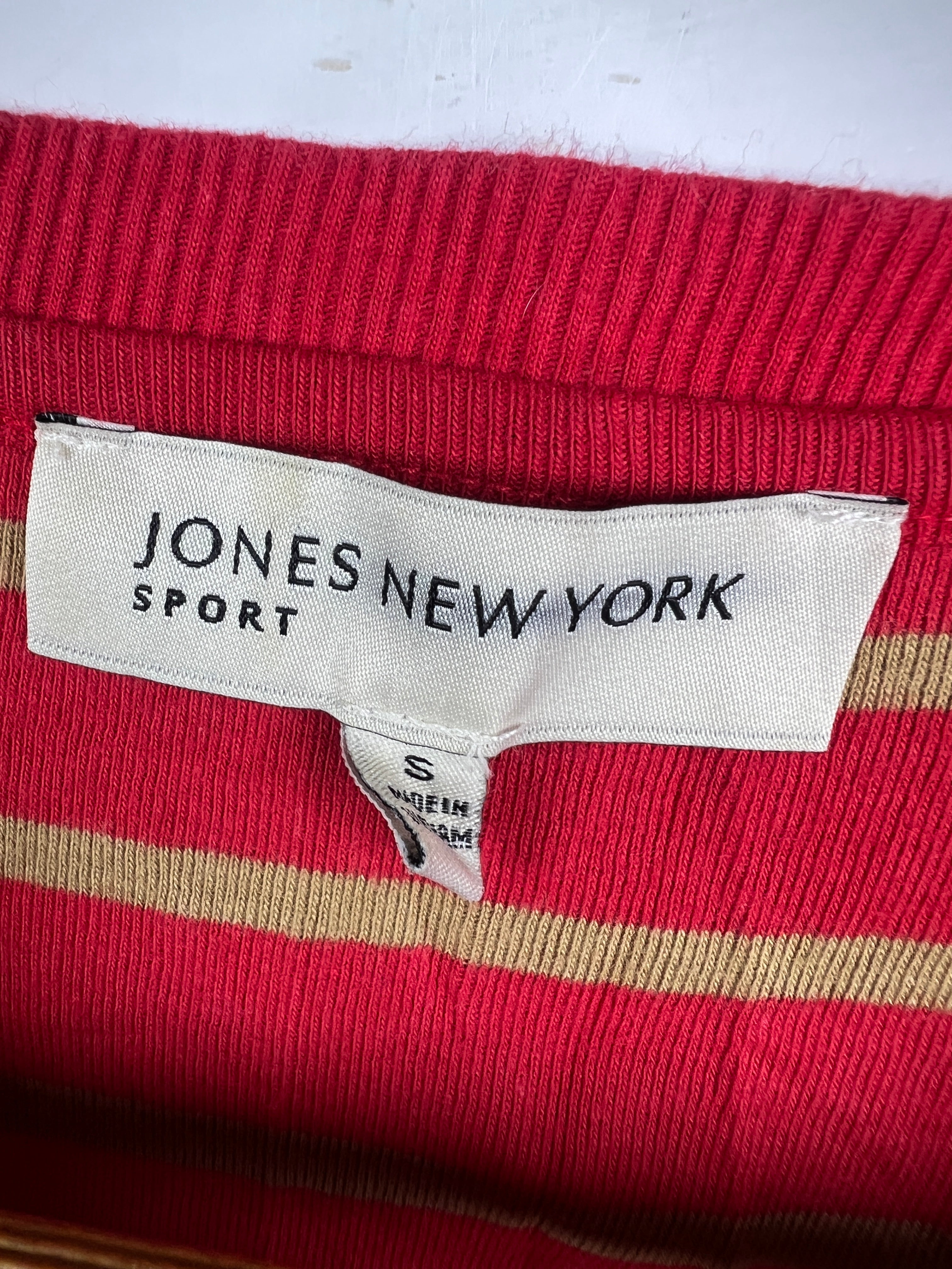 Jones NY T-Shirt (Women) (Small)