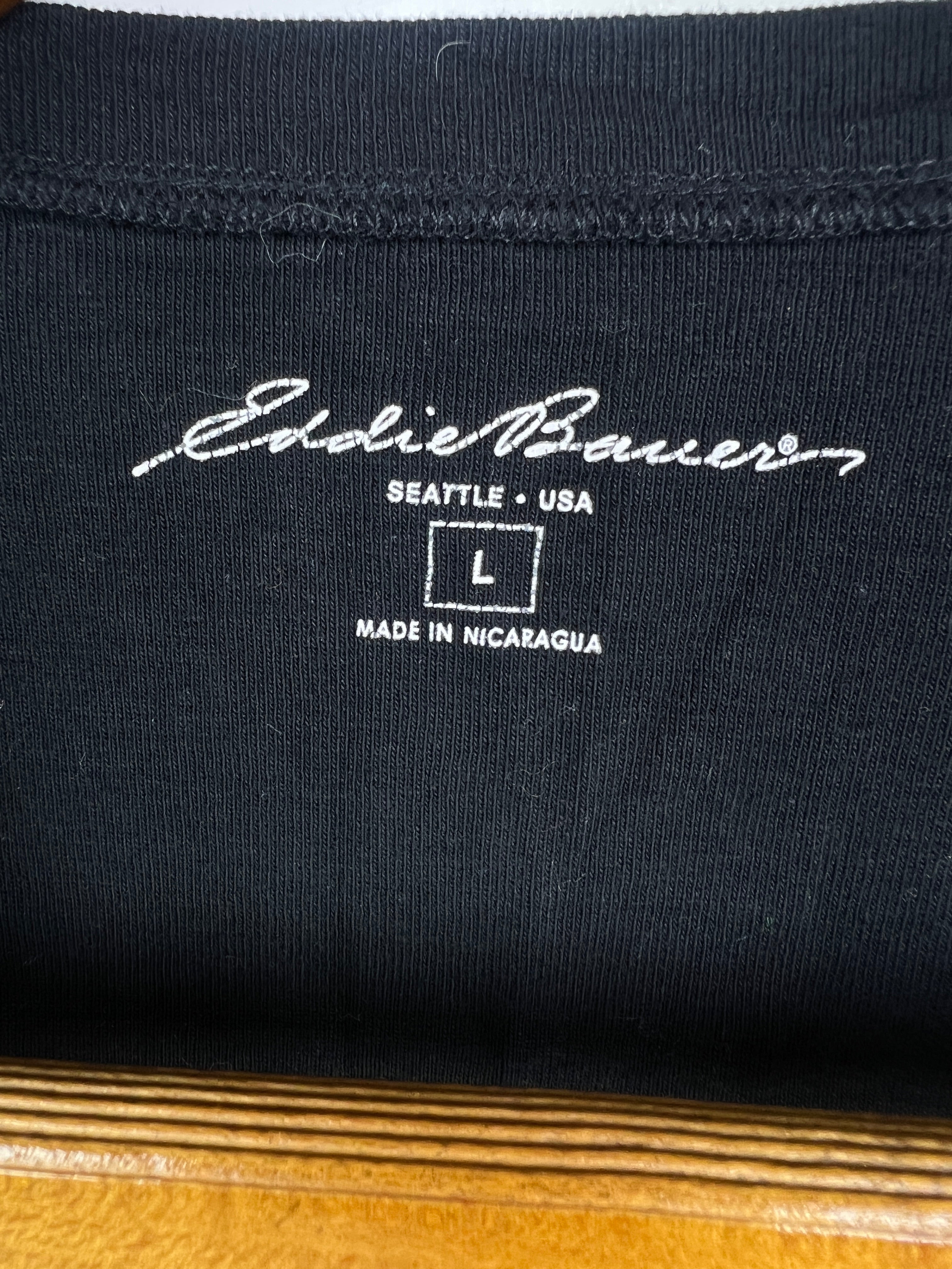 Eddie Bauer T-Shirt (Women) (Large)