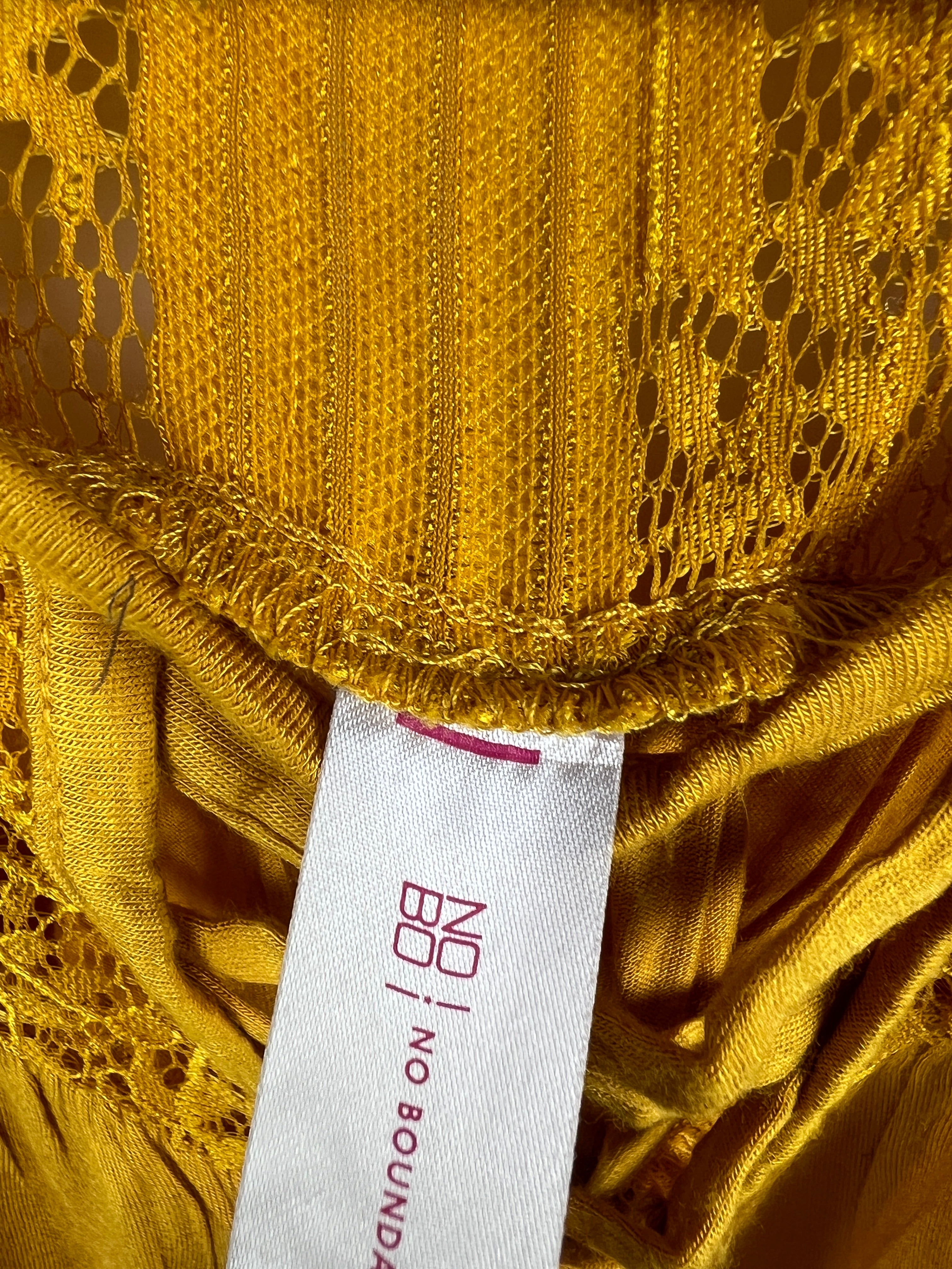 NoBo Blouse (Women) (Medium)