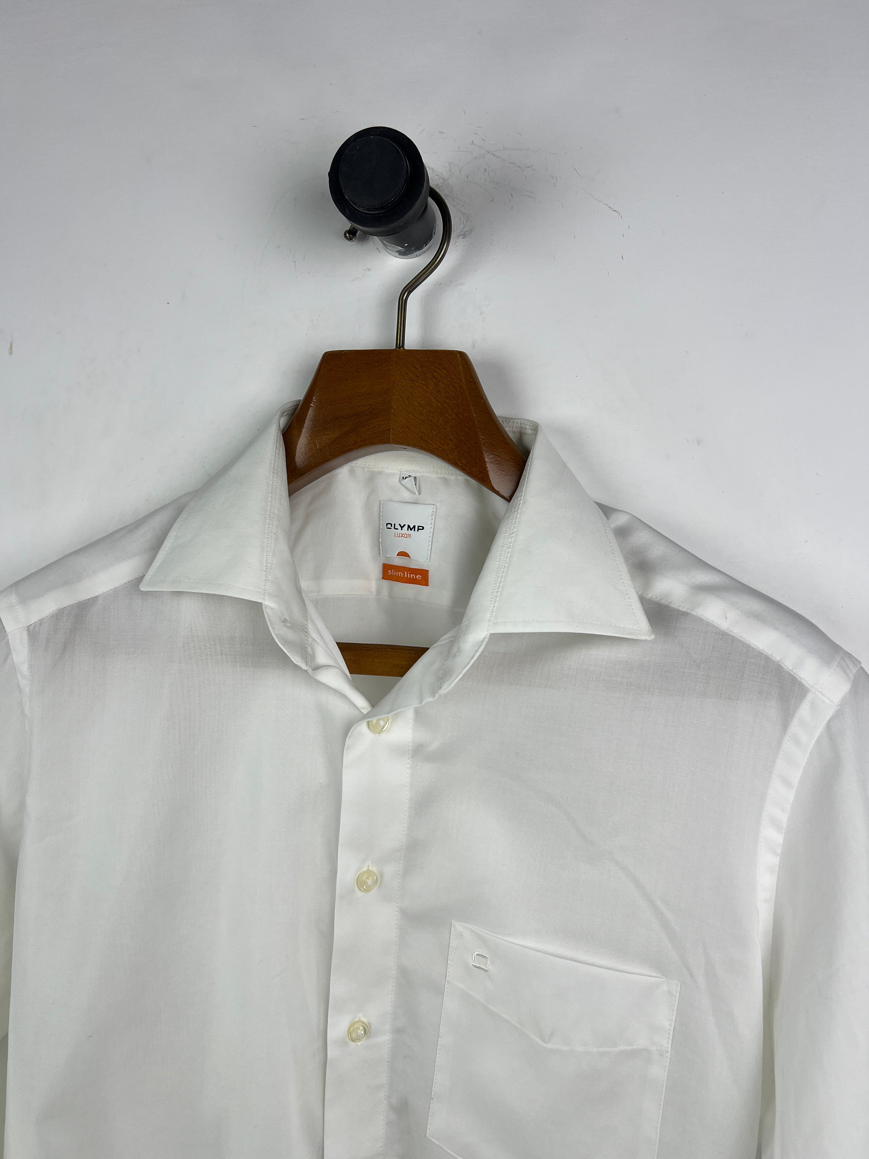 Olymp Shirt (Medium)