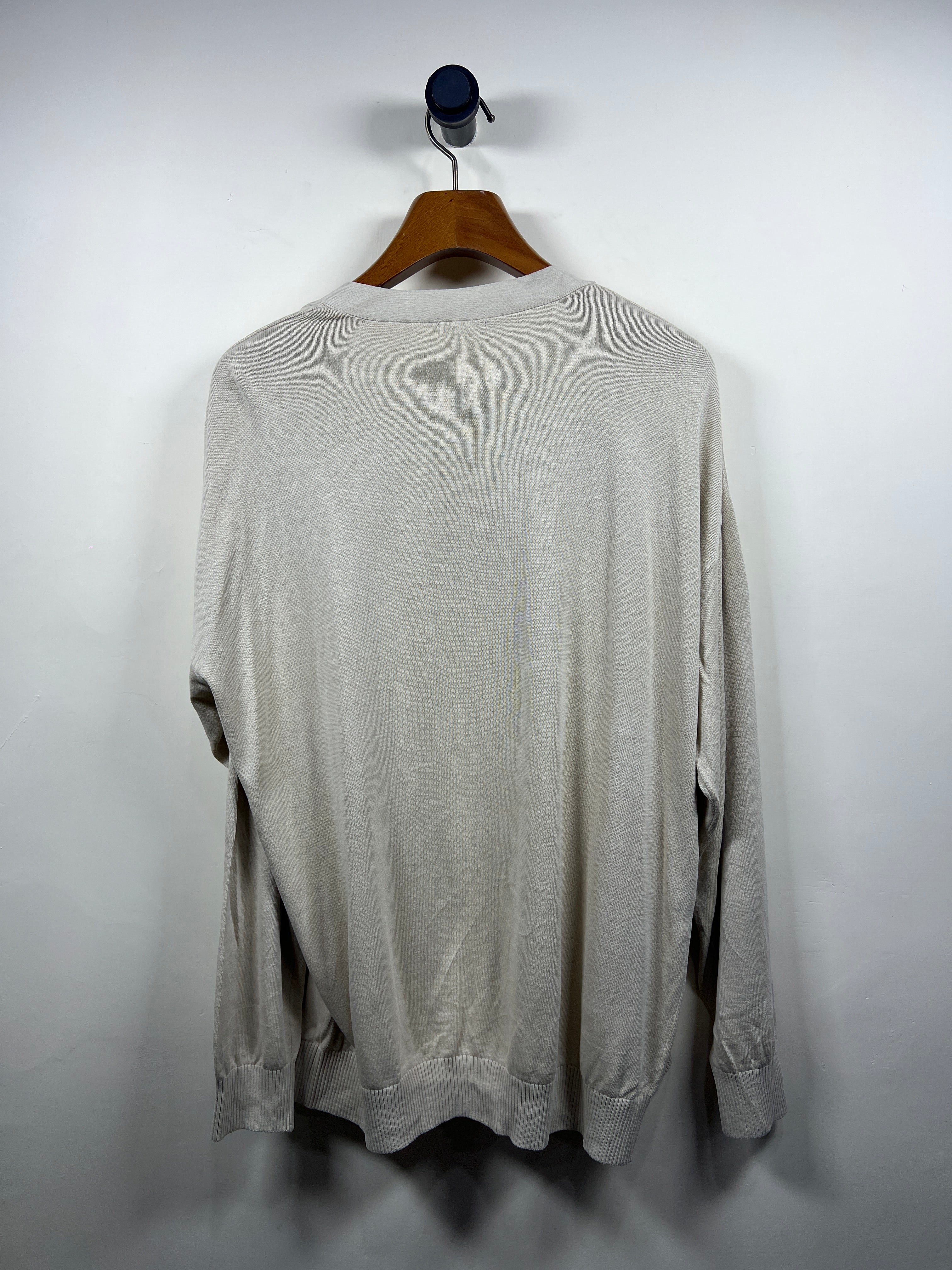 Spao Sweater (Medium)