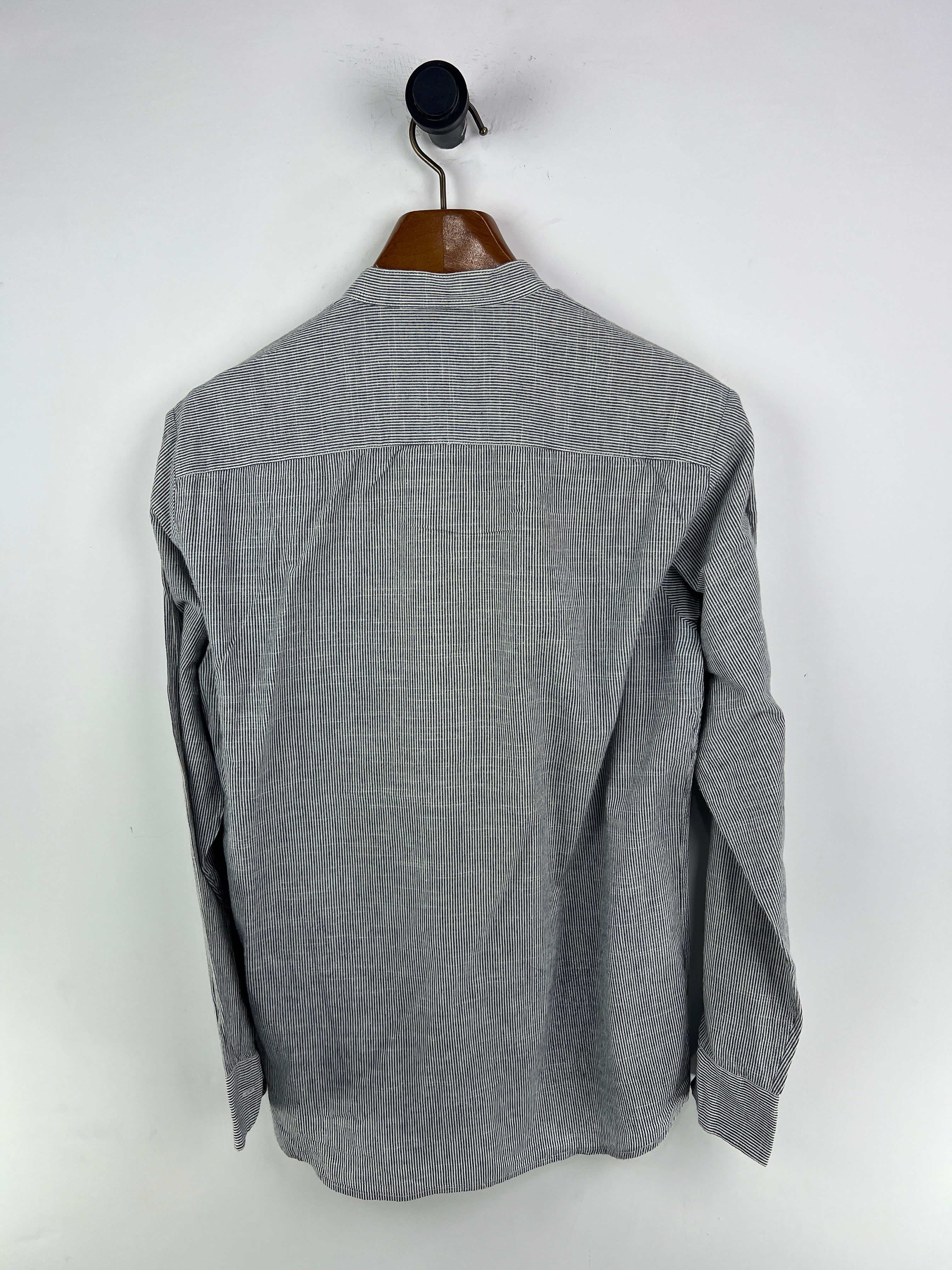 Blue Label Linen Shirt (Medium-Large)