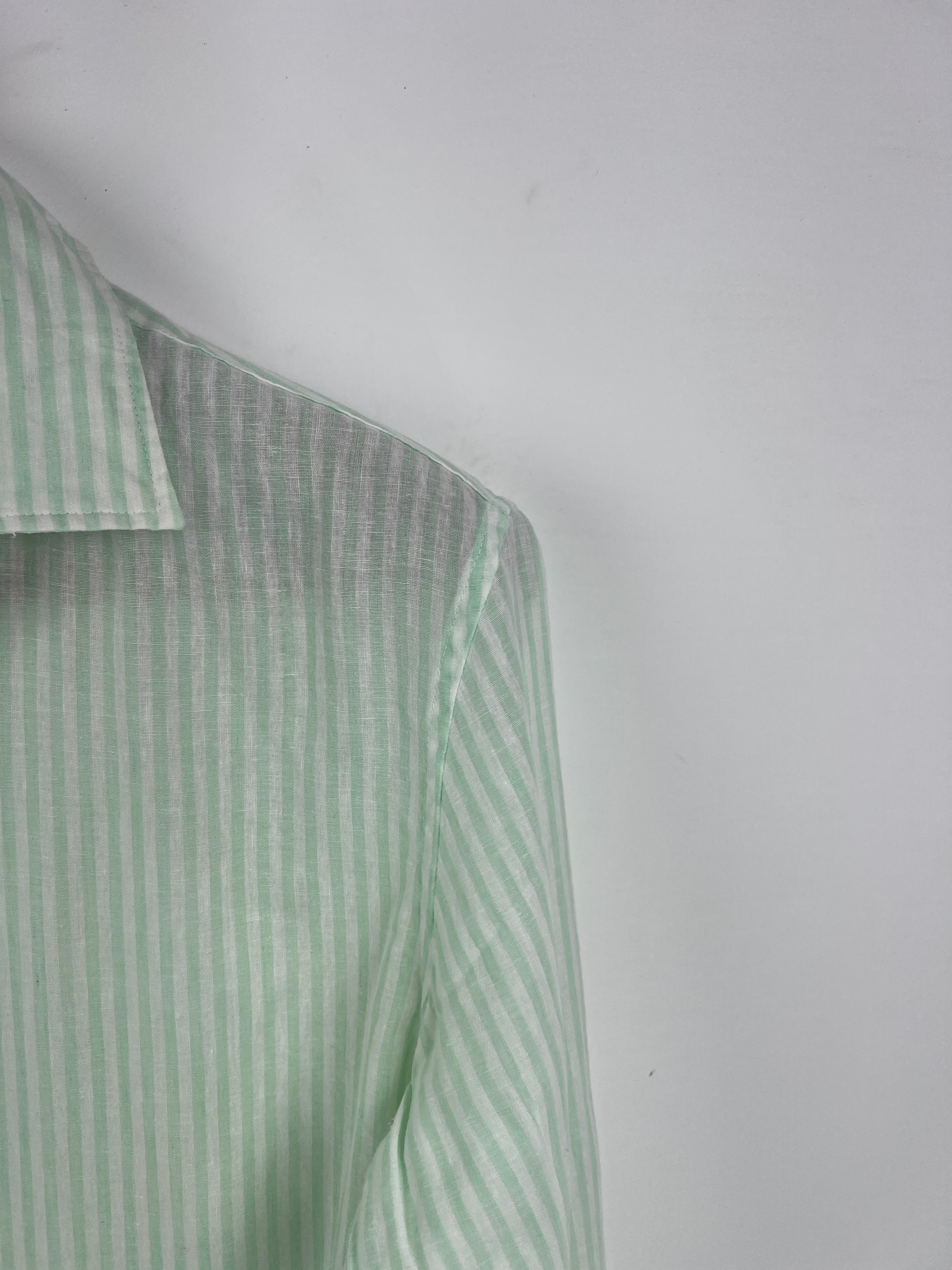 Ziozia Linen Shirt (Small-Medium)