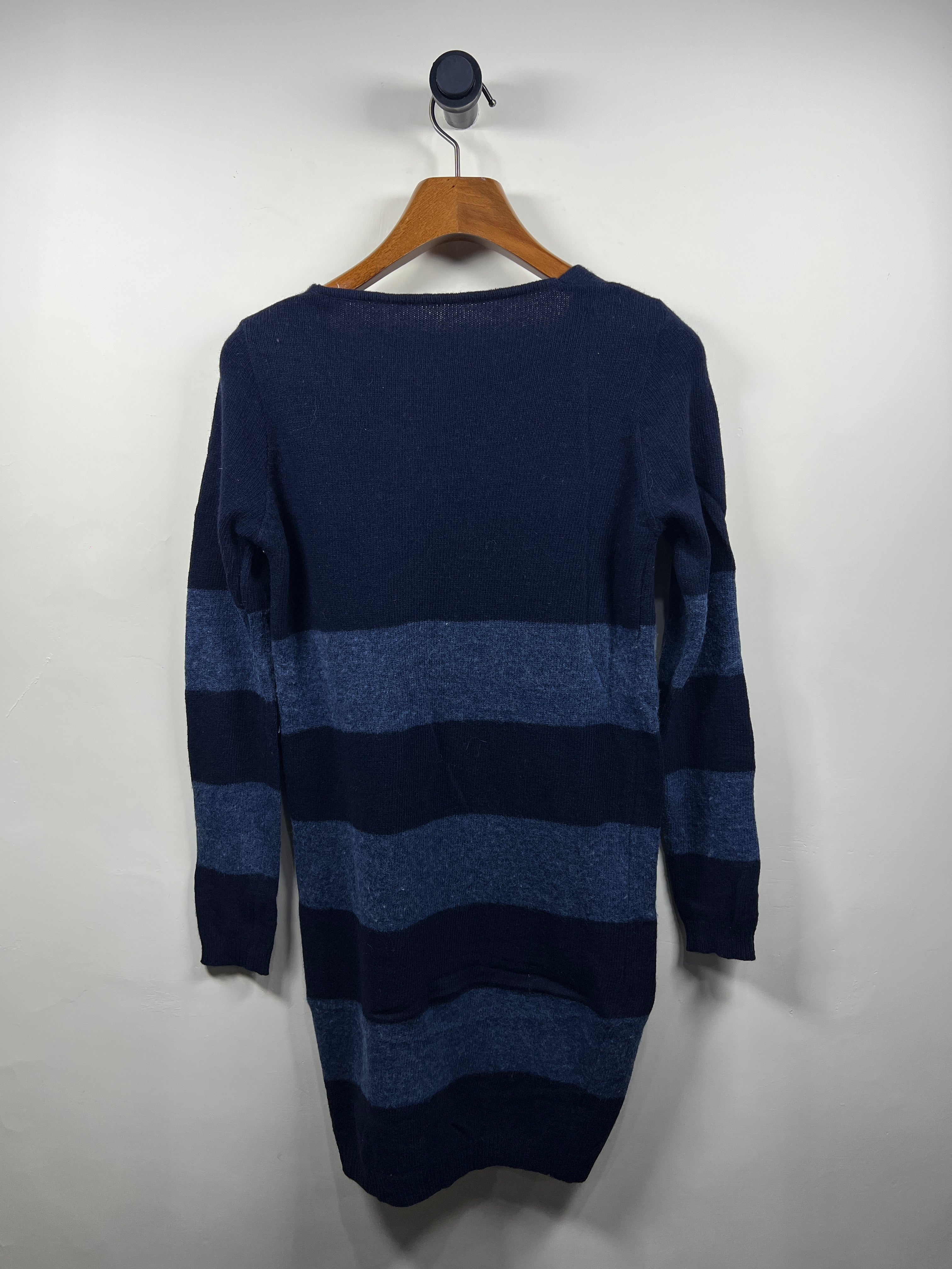 Dress (Women) (Small-Medium)