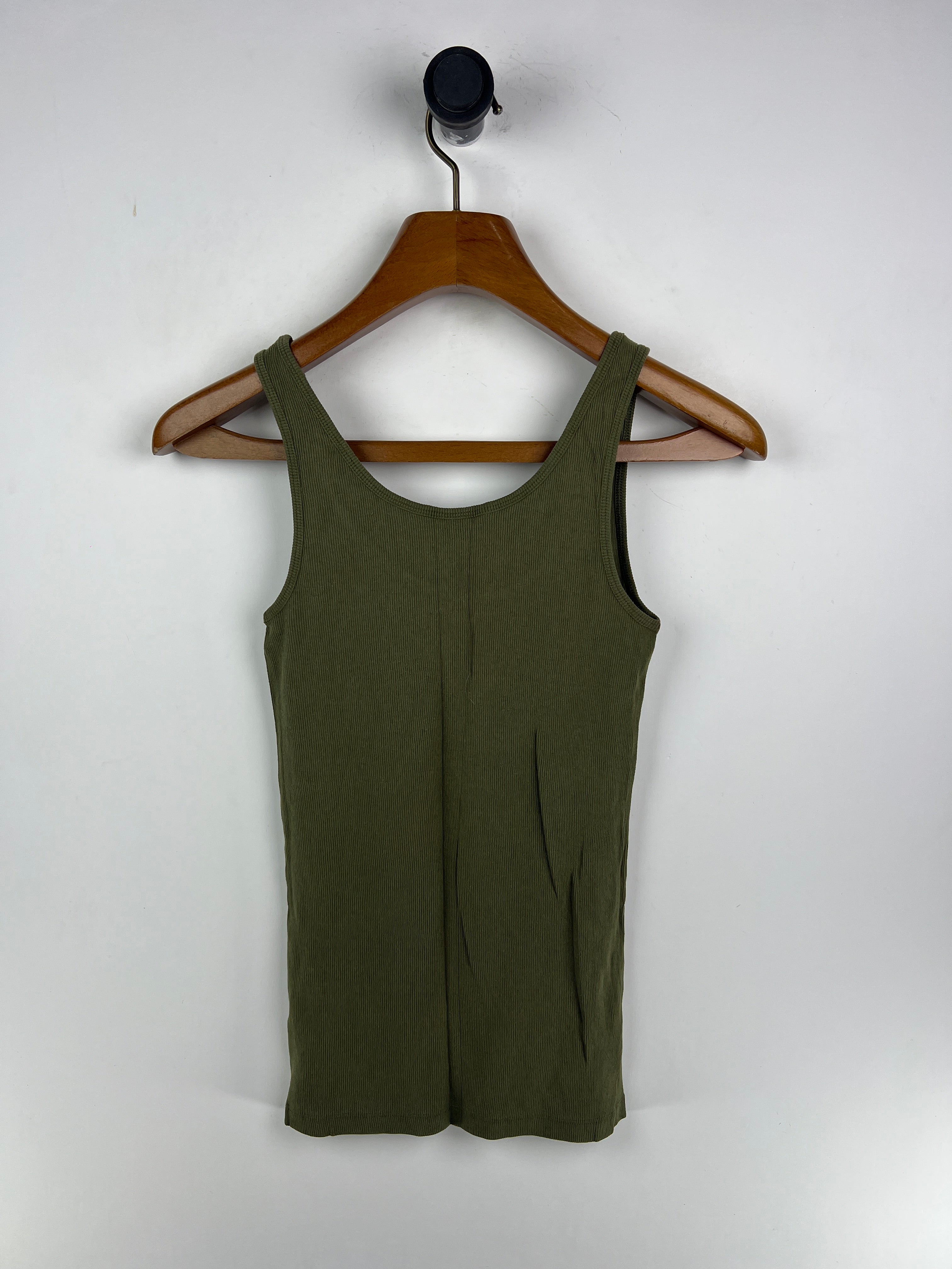 Old Navy Tank Top (Women) (Small-Medium)