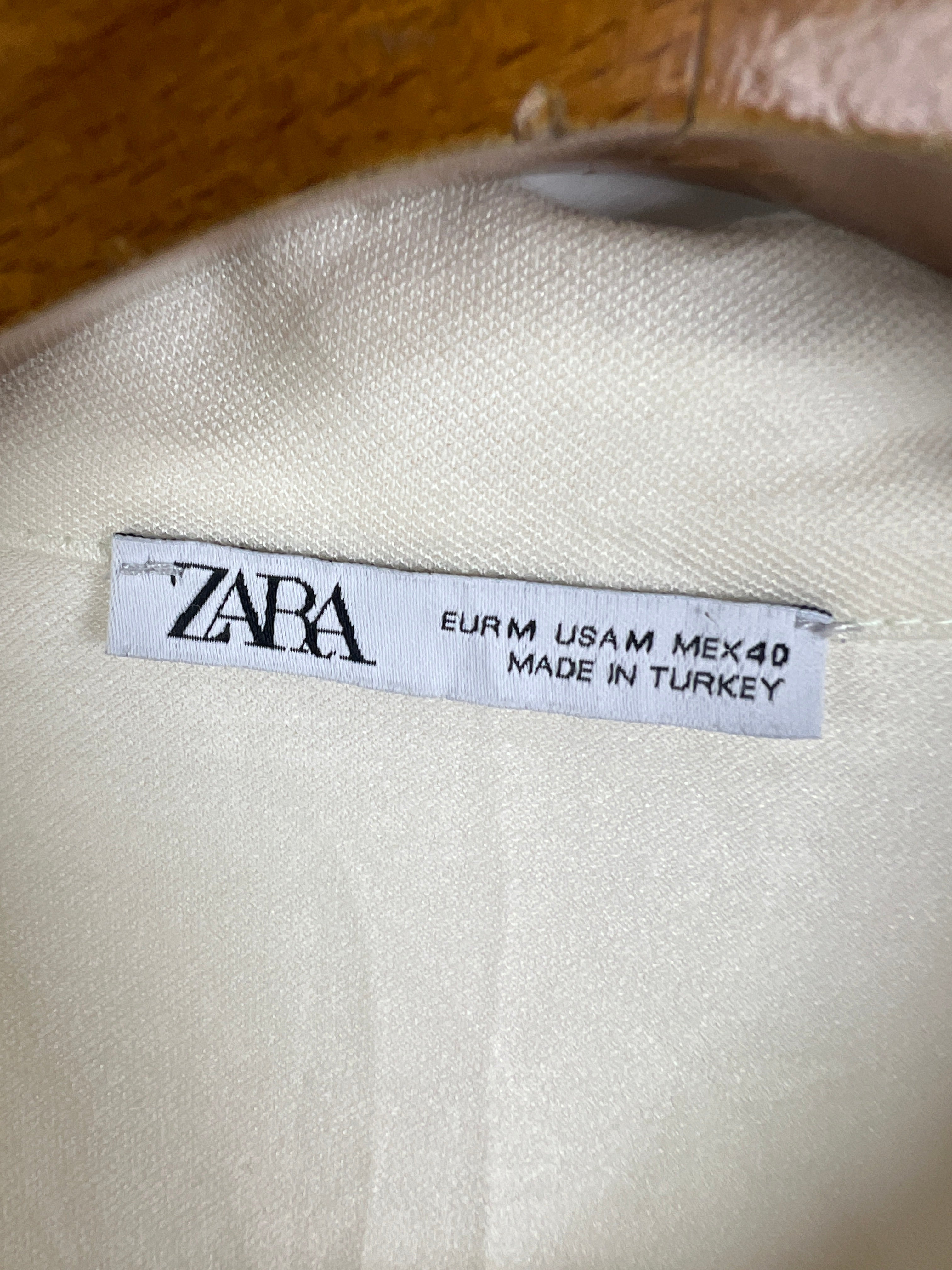 Zara Shirt (Medium-Large)