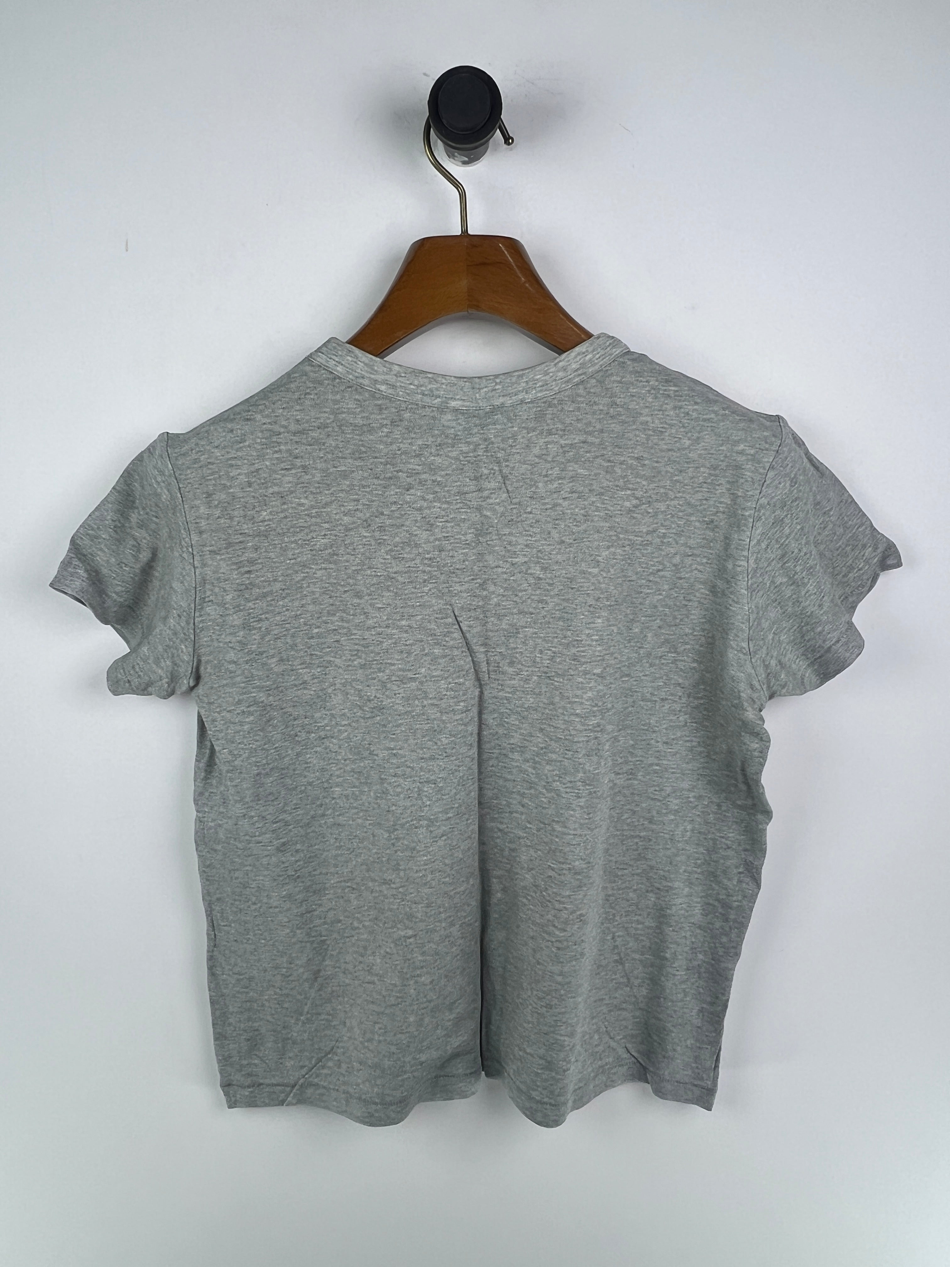Uniqlo T-Shirt (Women) (Medium)