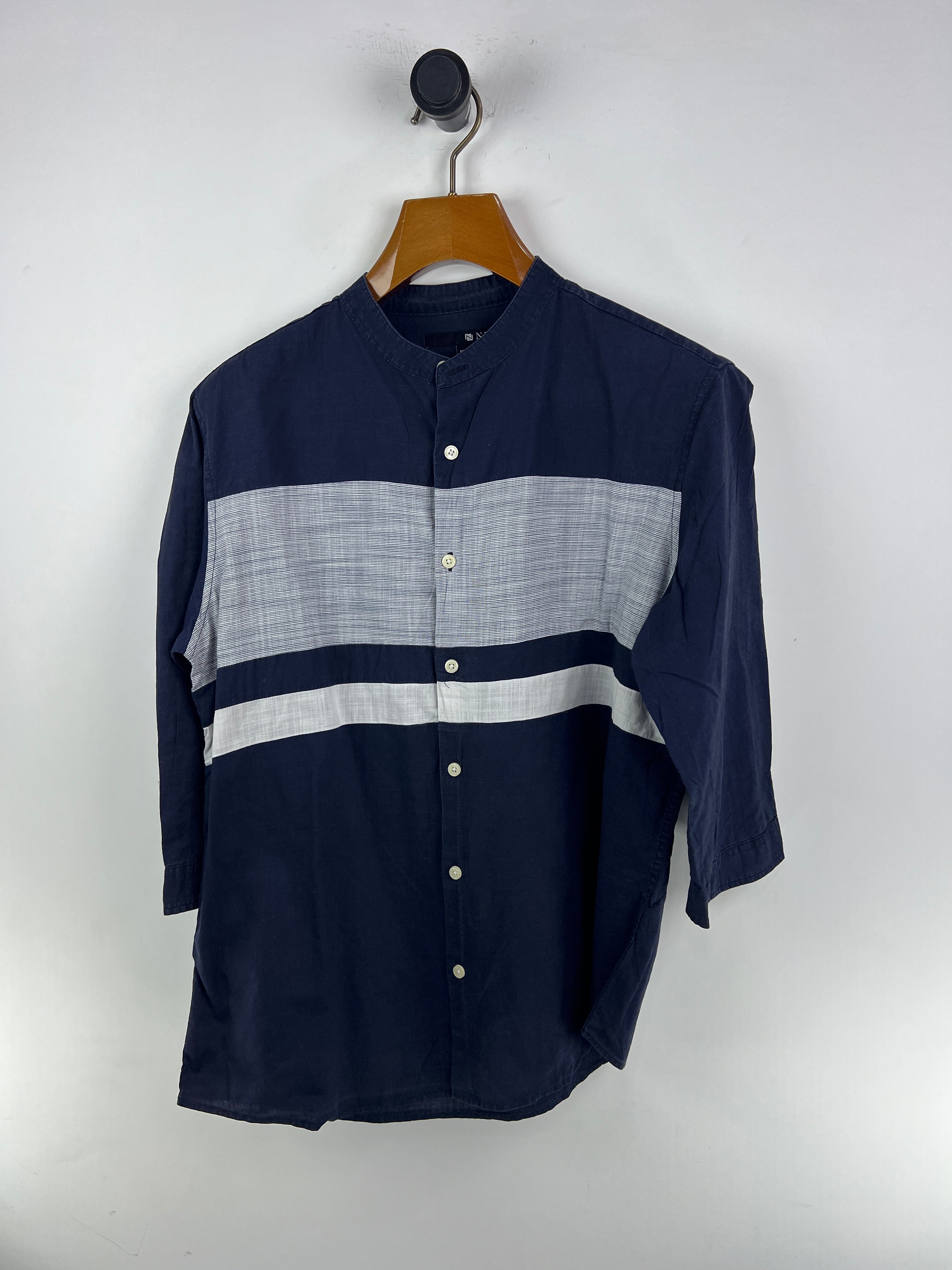 Nix Linen Shirt (Medium-Large)