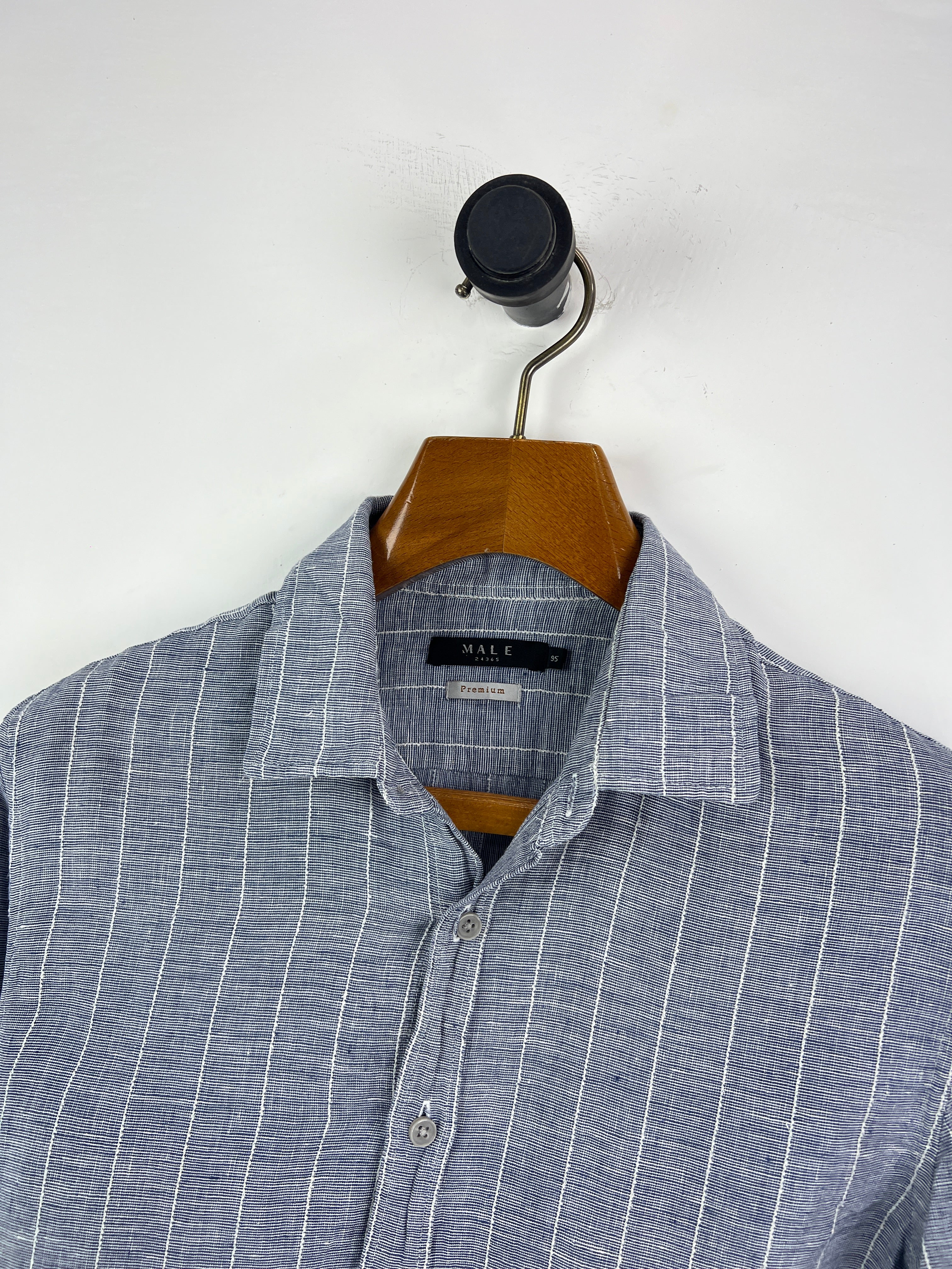 Mail Linen Shirt (Small-Medium)