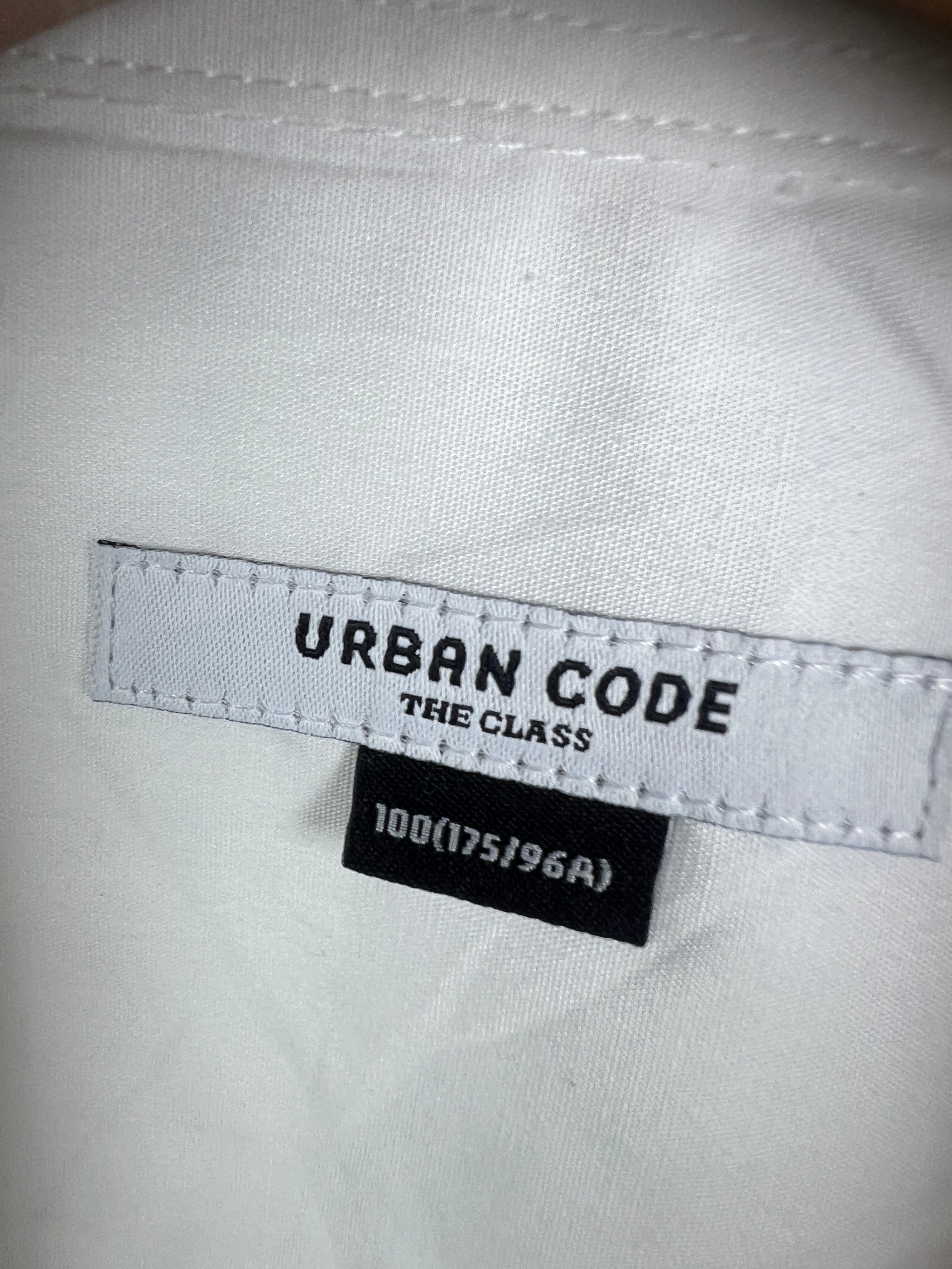 Urban Shirt (Small-Medium)