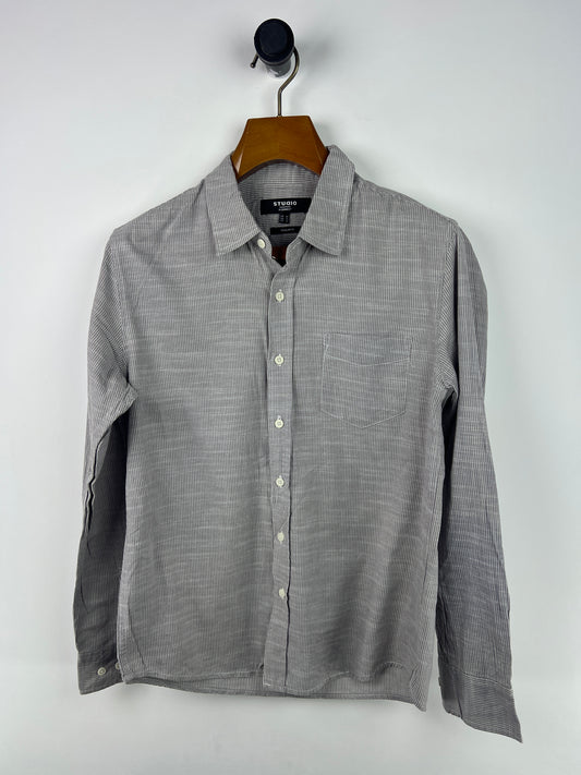 Studio Linen Shirt (Small-Medium)