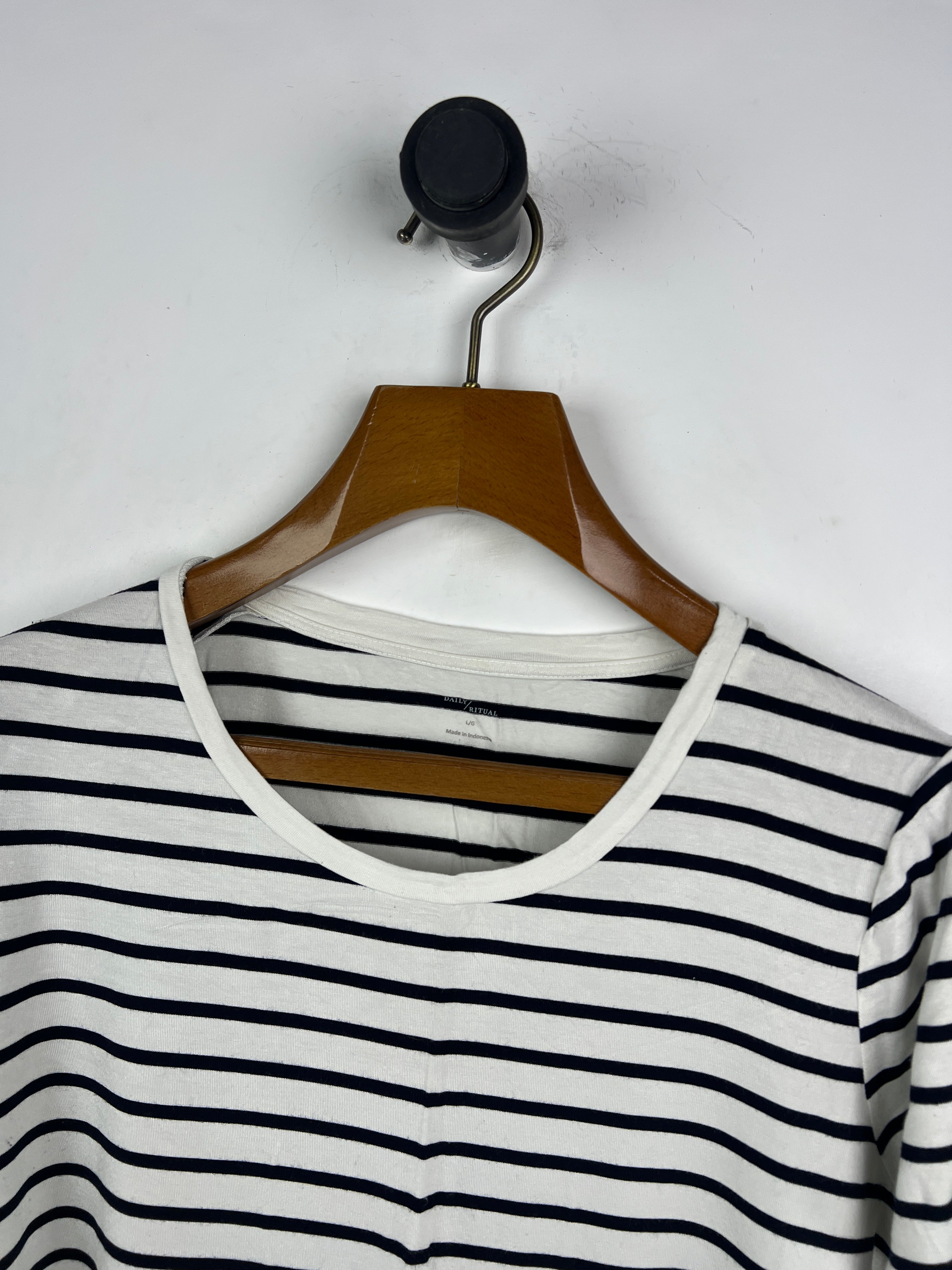 T-Shirt (Women) (Large)