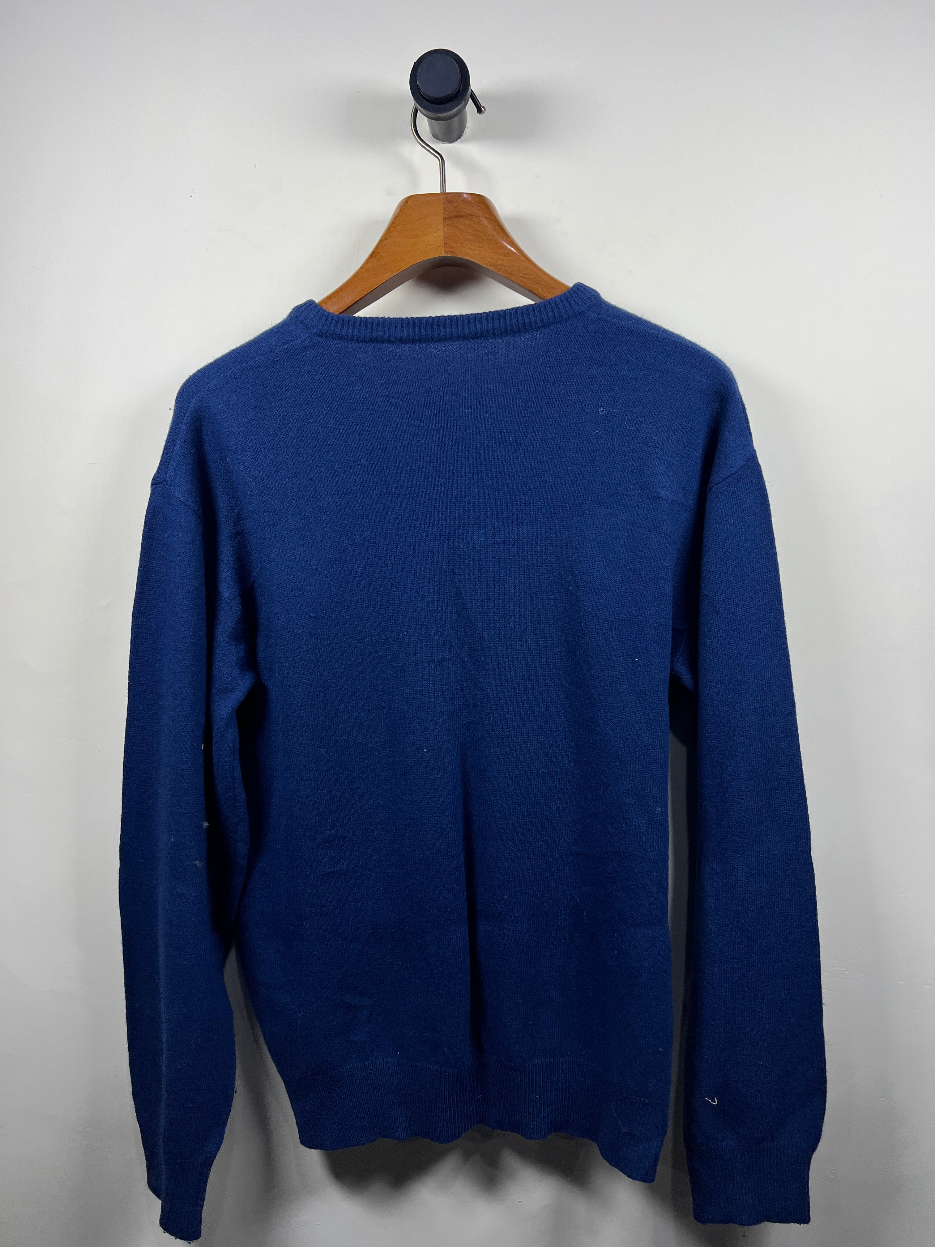 Sweater (Medium-Large)