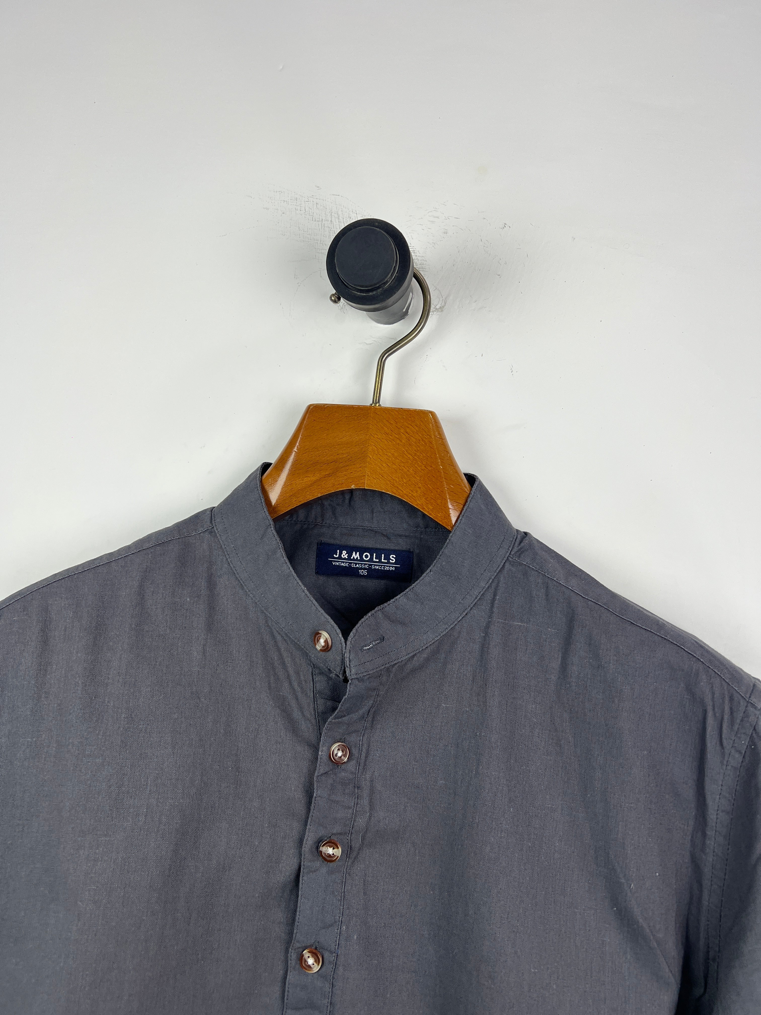 J Molls Linen Shirt (Large)
