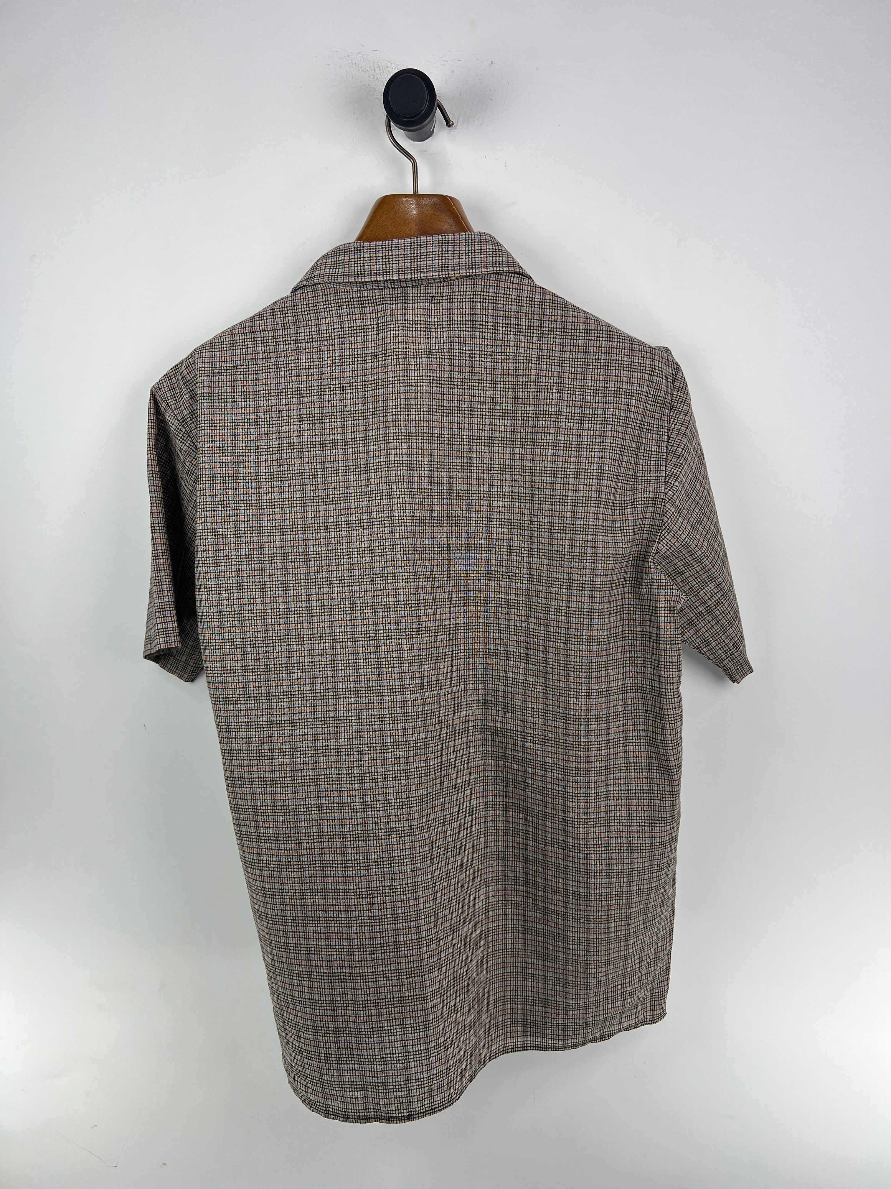D Land Linen Shirt (Medium-Large)