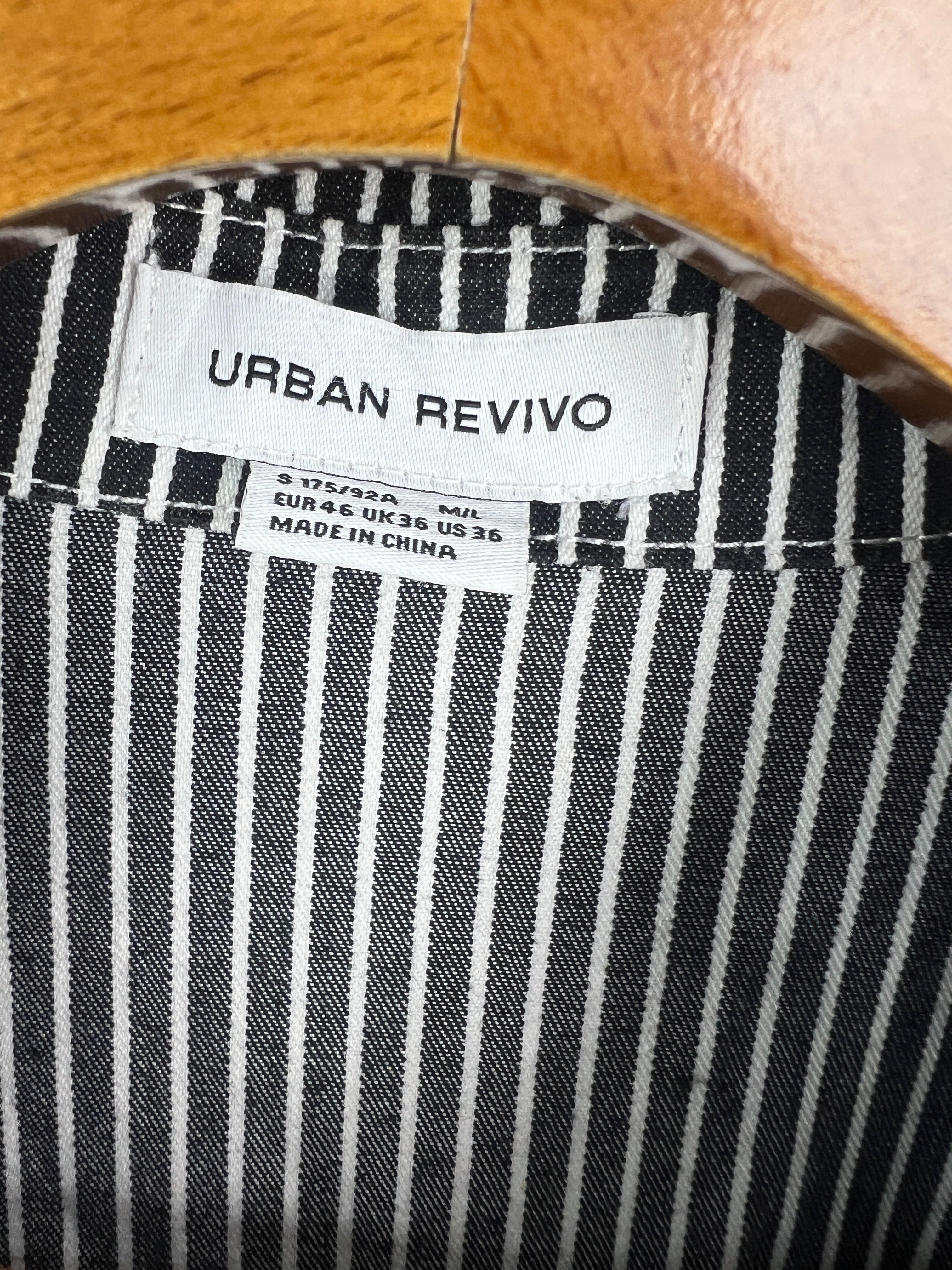 Urban Shirt (Large)
