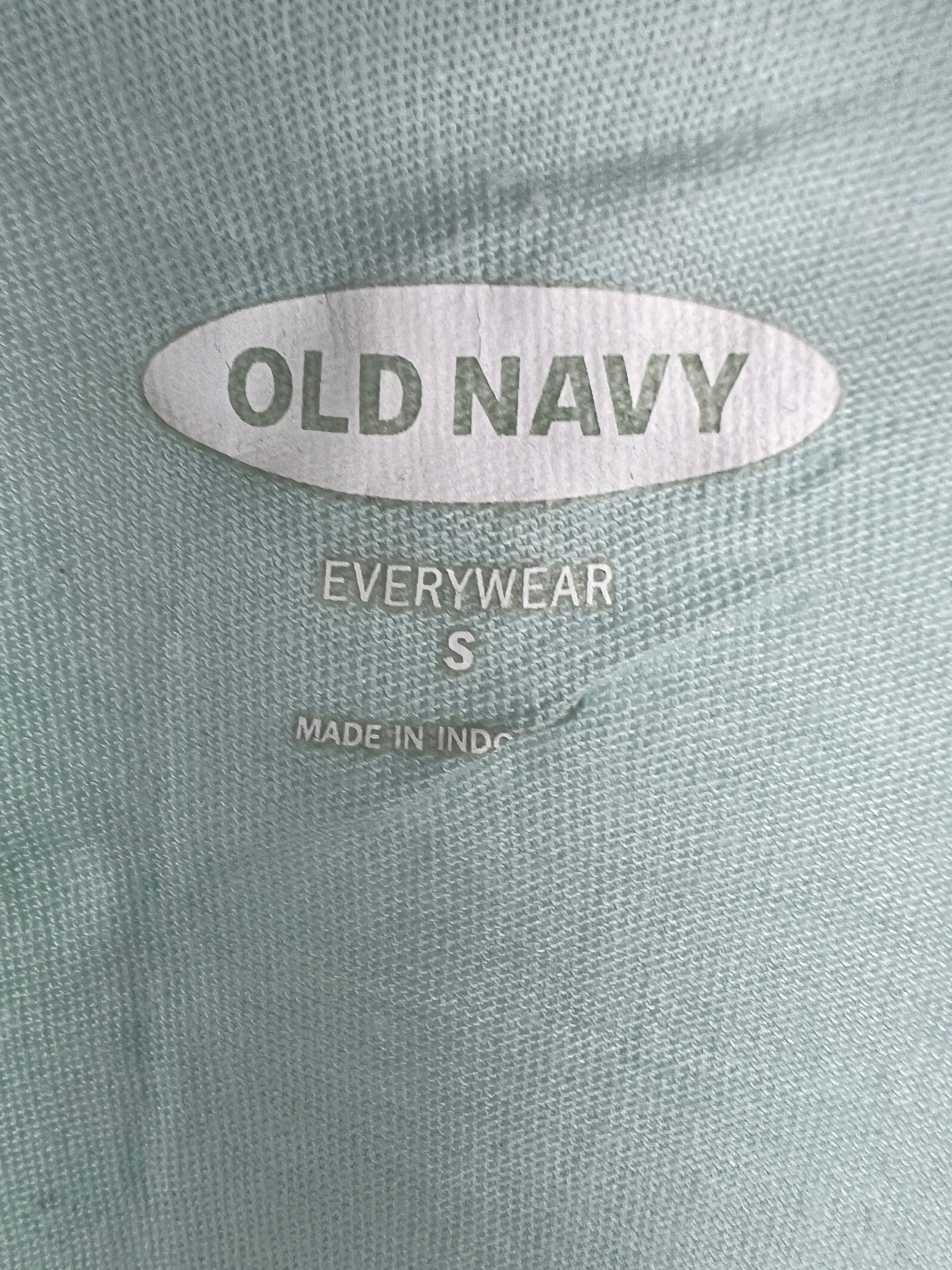 Old Navy Tank Top (Women) (Small-Medium)