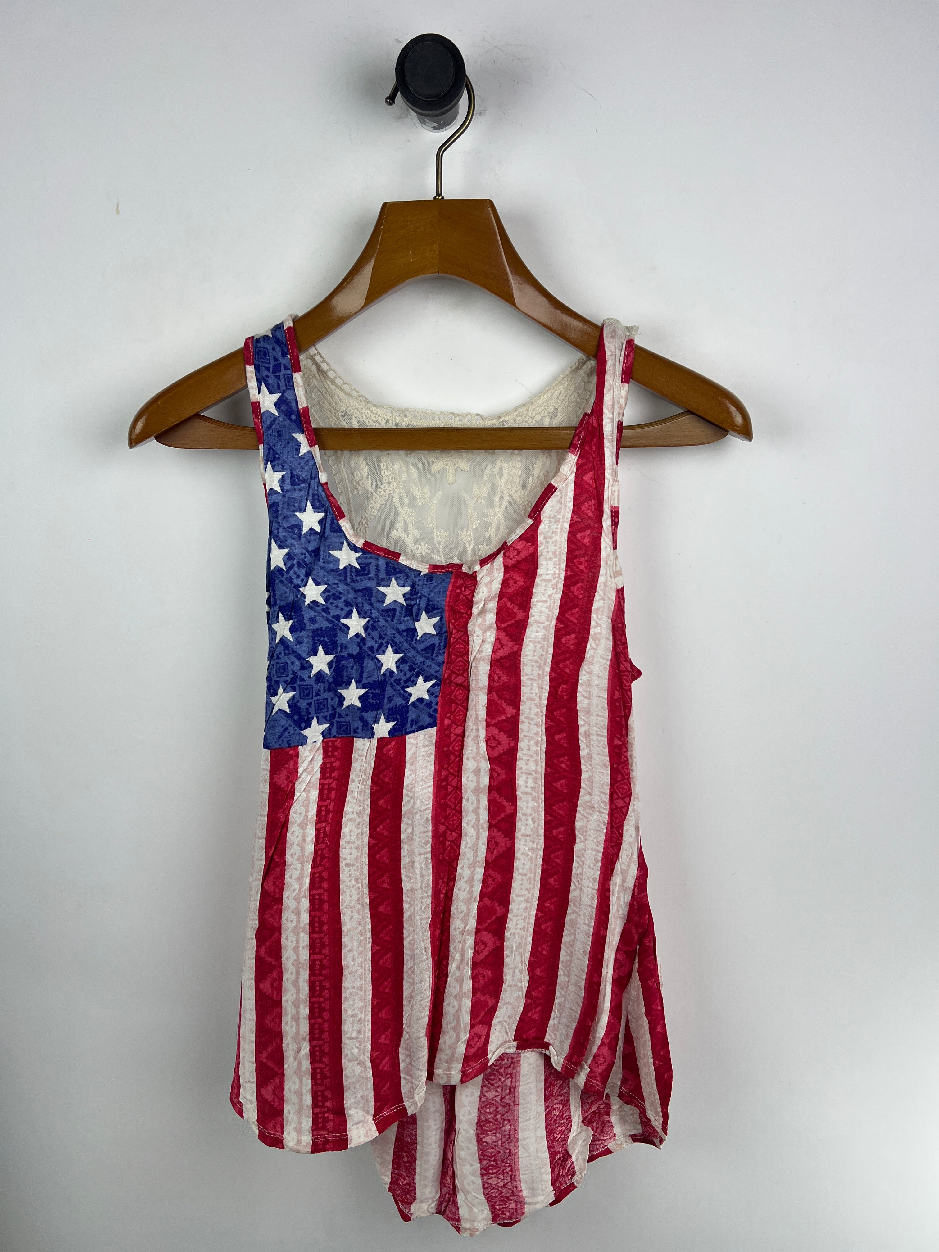 Rue 21 Tank Top (Women) (Medium-Large)