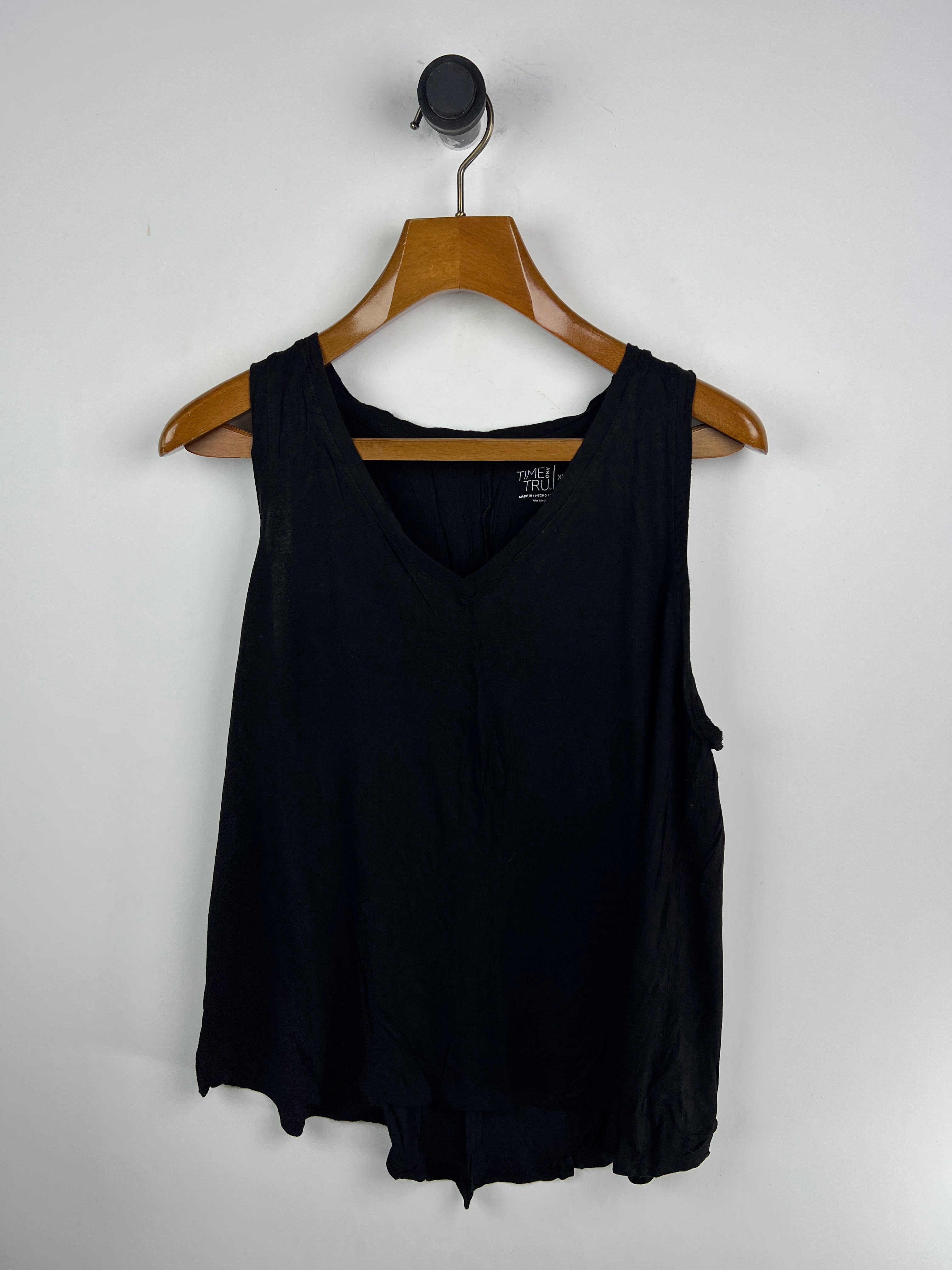 Time & Tru Tank Top (Women) (Large/X-Large)