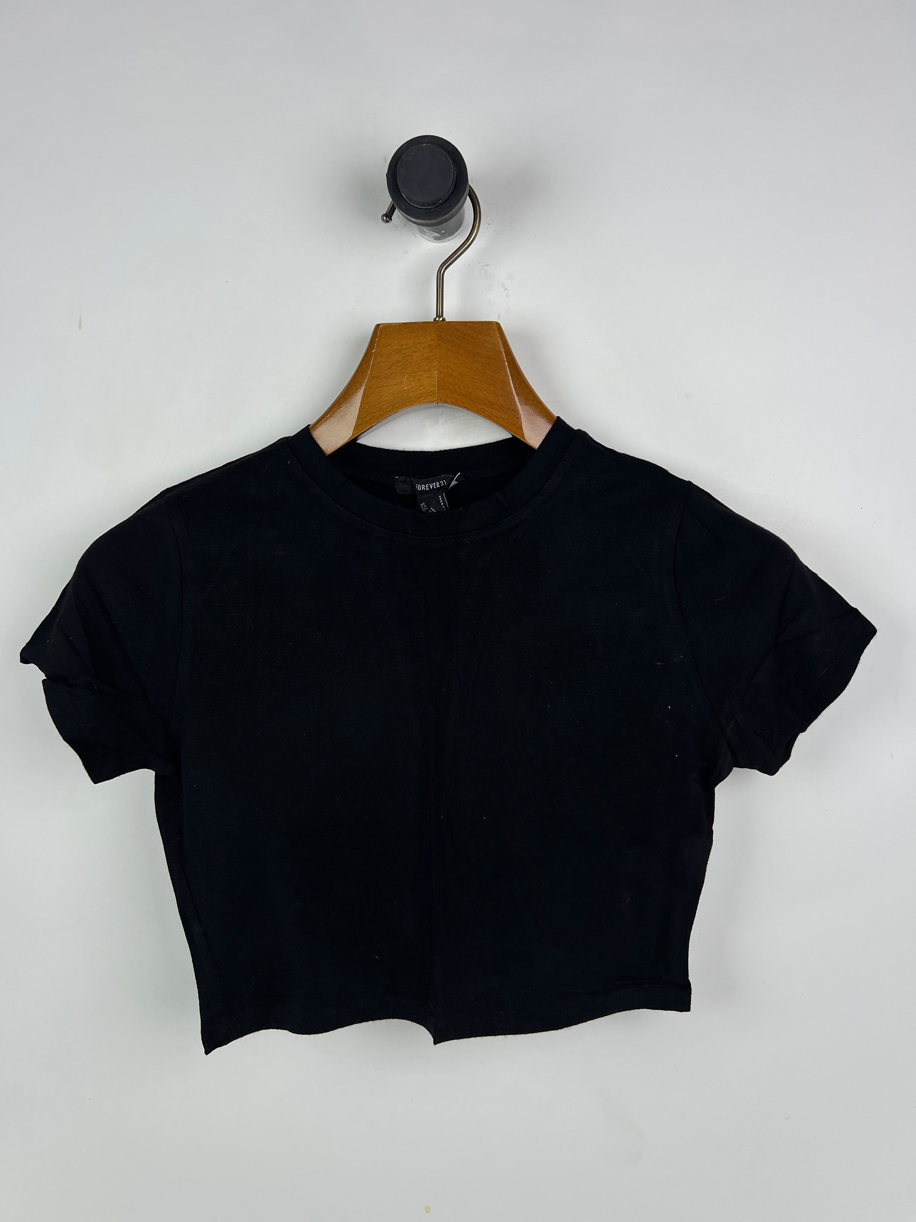 Forever 21 Crop T-Shirt (Women) (X-Small/Small)