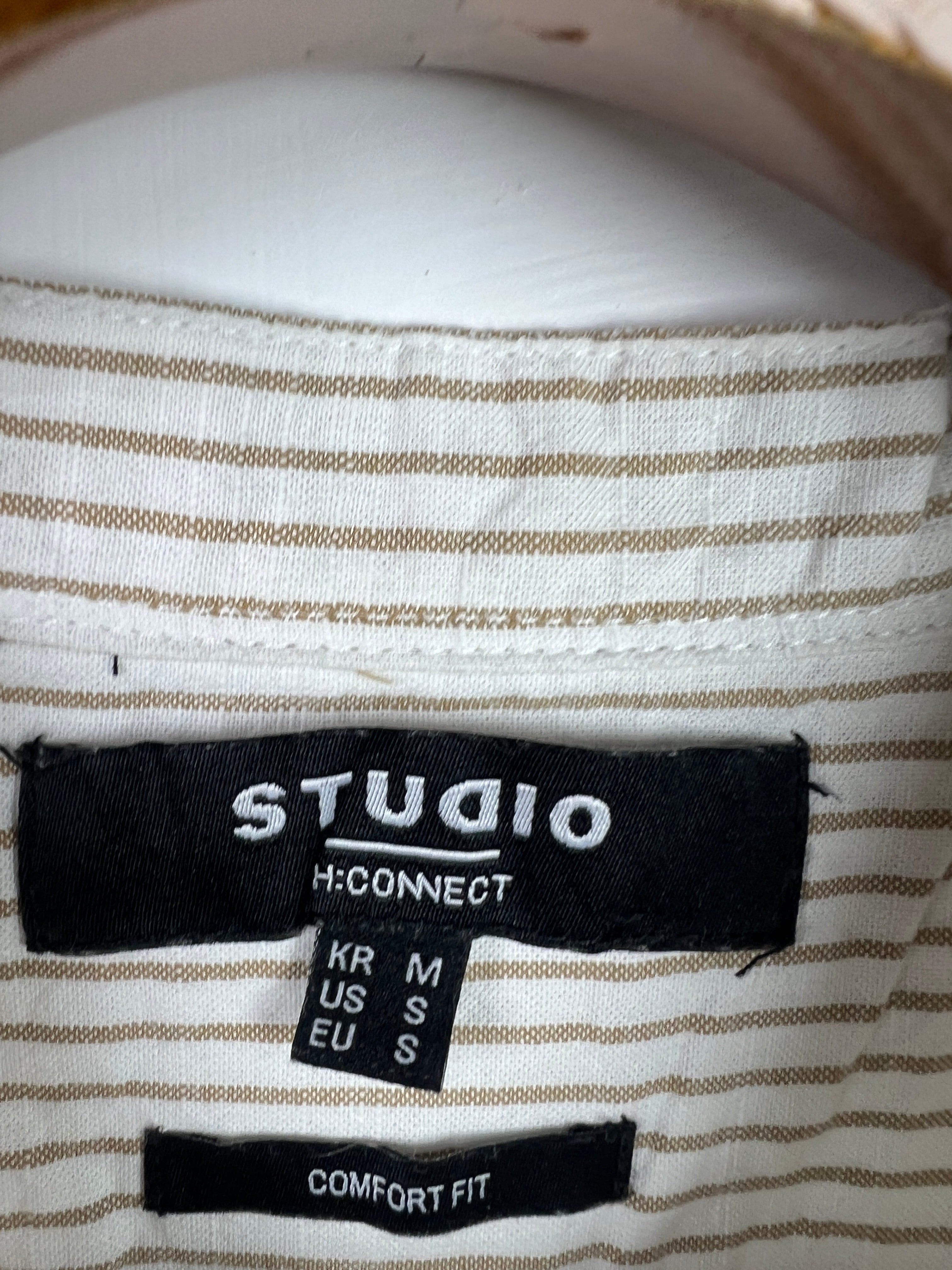 H Connect Linen Shirt (Medium)