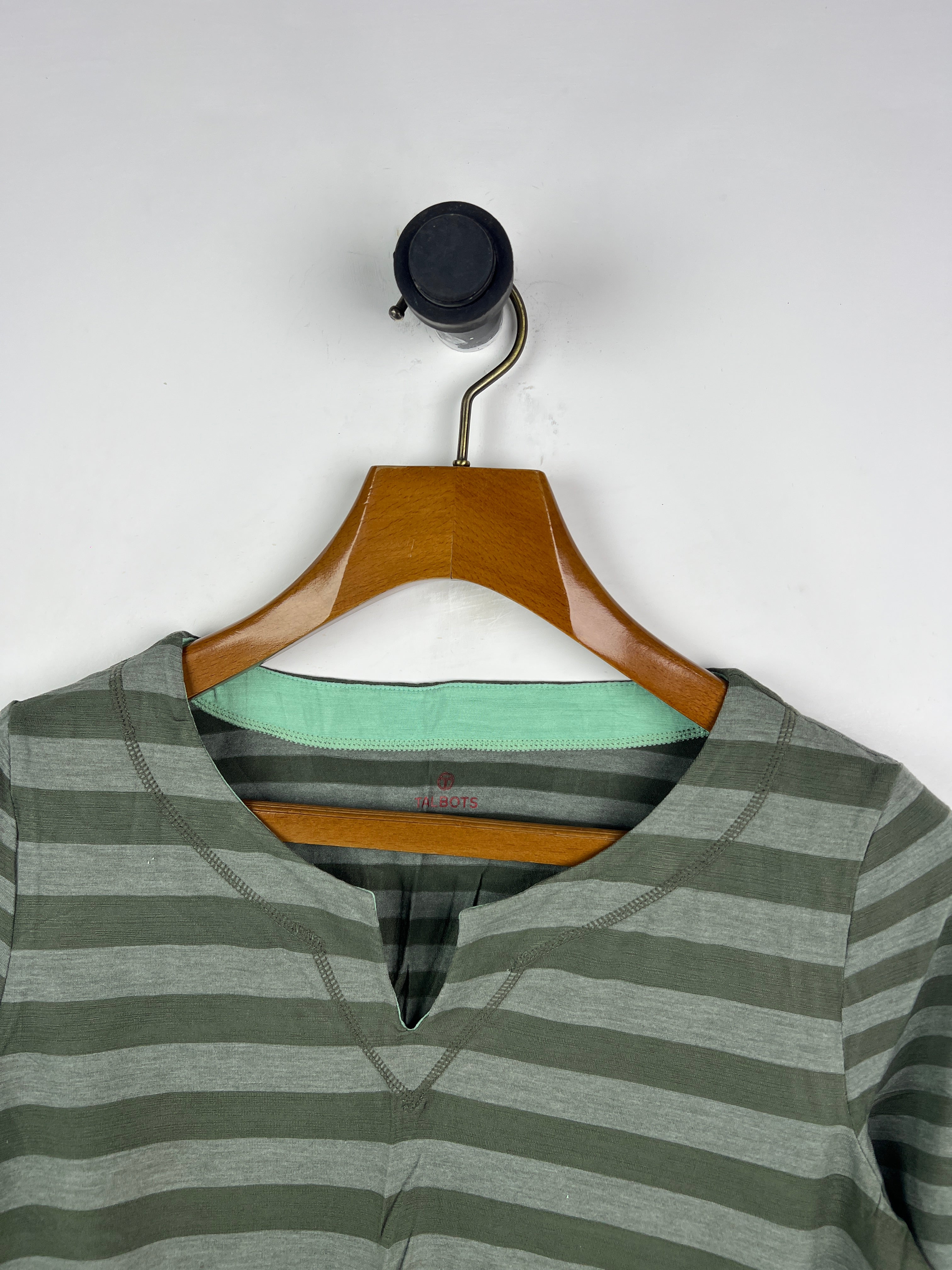 Talbots Blouse (Women) (Medium)