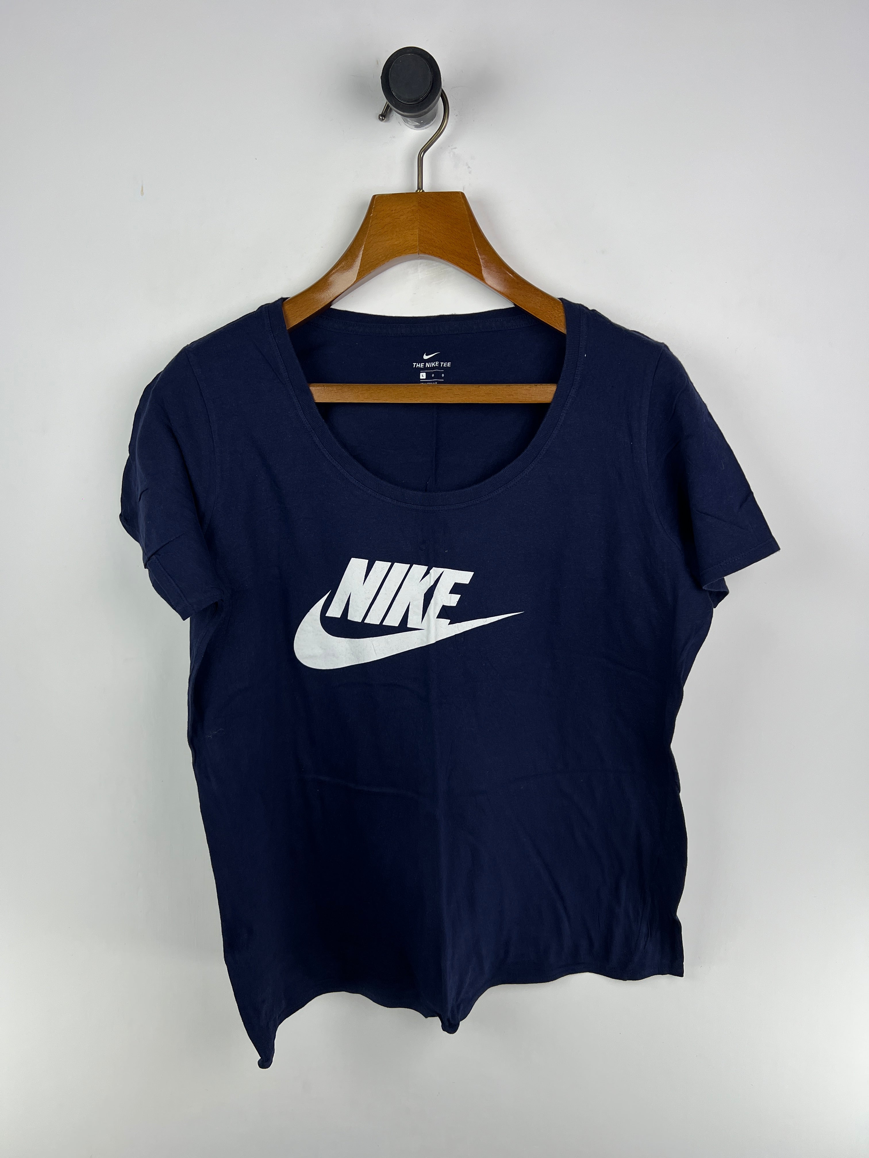 Nike T-Shirt (Women) (Large)