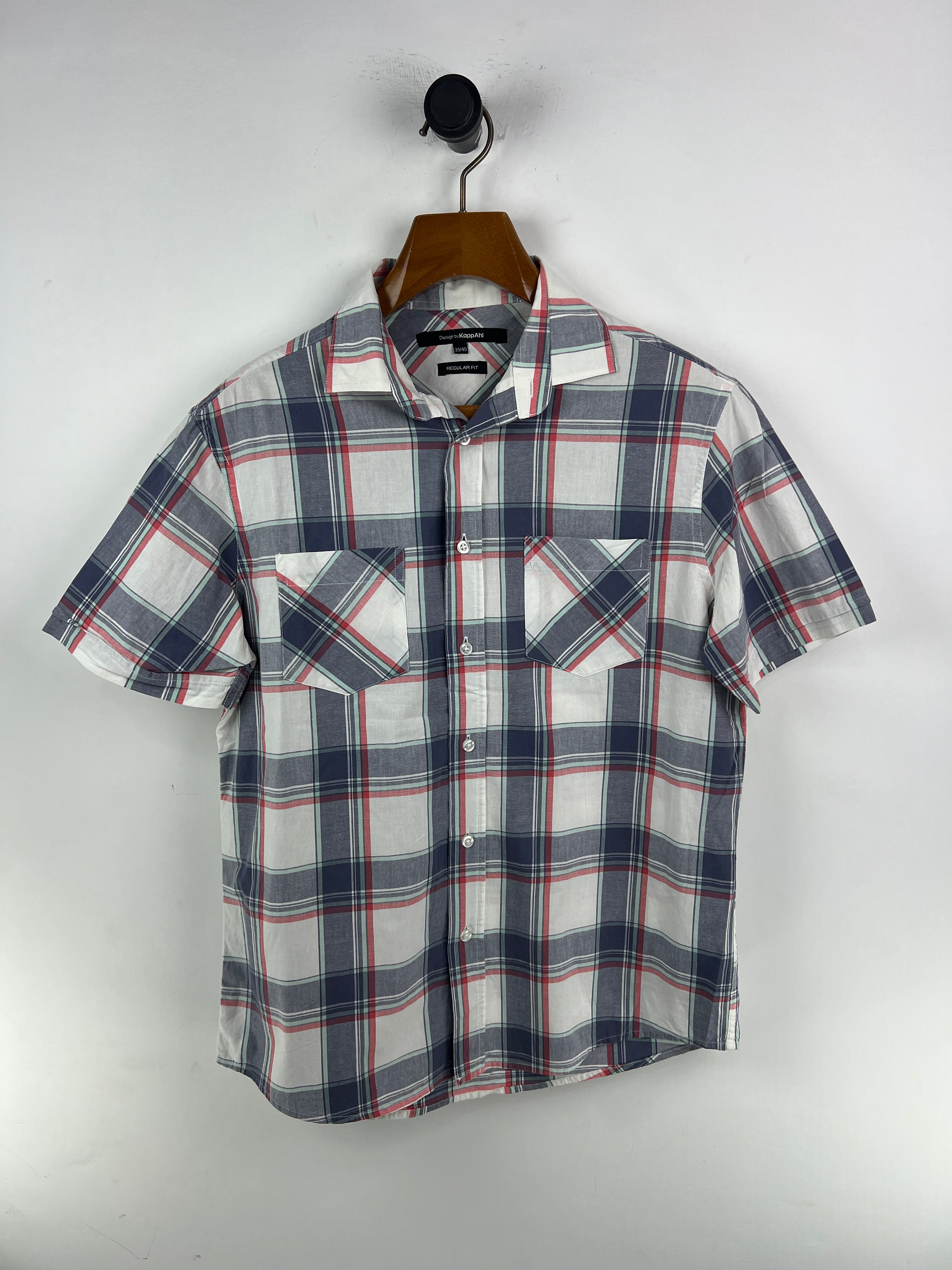 Kapp Linen Shirt (Medium)